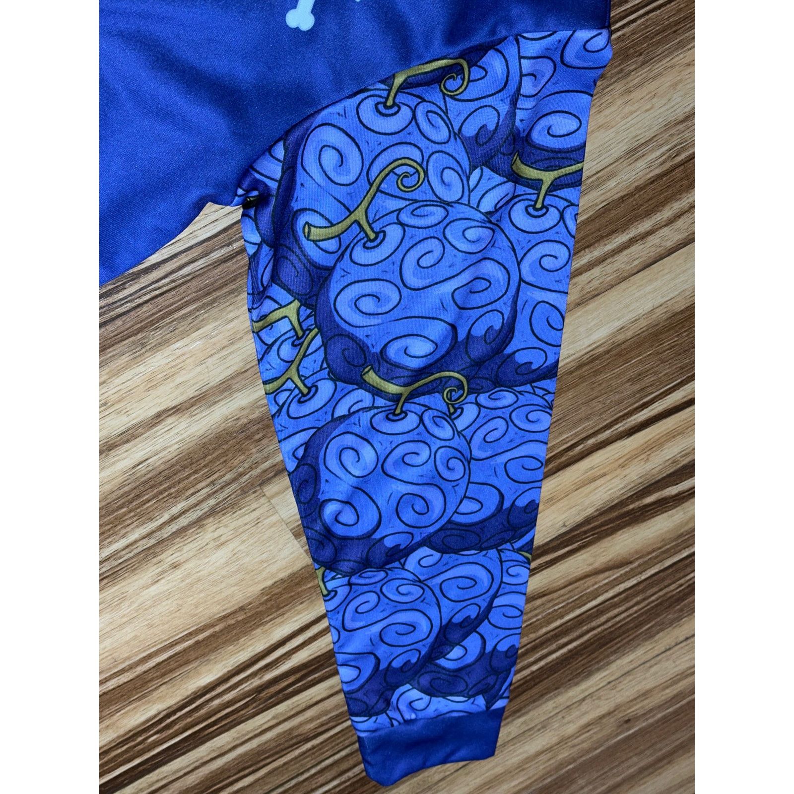 & Other Stories One Piece Gum Gun Fruit Luffy Hoodie Size Medium Size US M / EU 48-50 / 2 - 7 Thumbnail