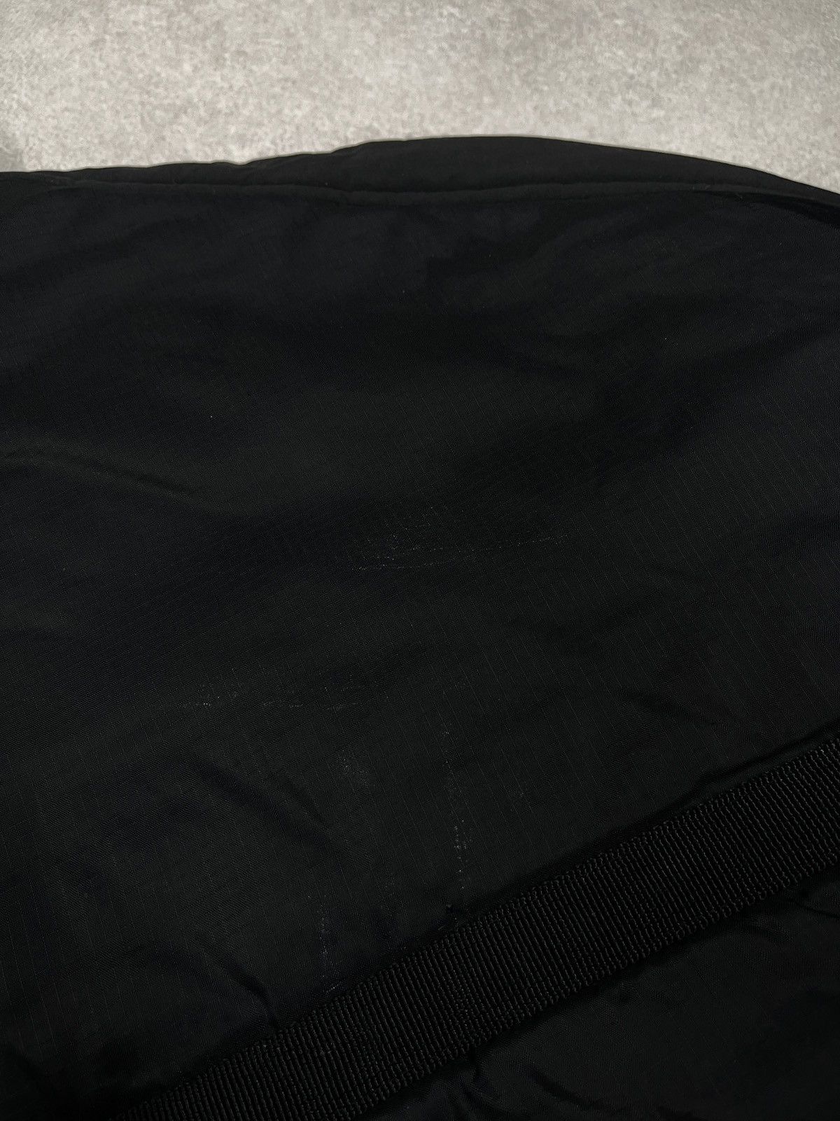 Nike Vintage Nike Puffer Jacket Black Double Logo Swoosh Y2K Size US L / EU 52-54 / 3 - 13 Thumbnail