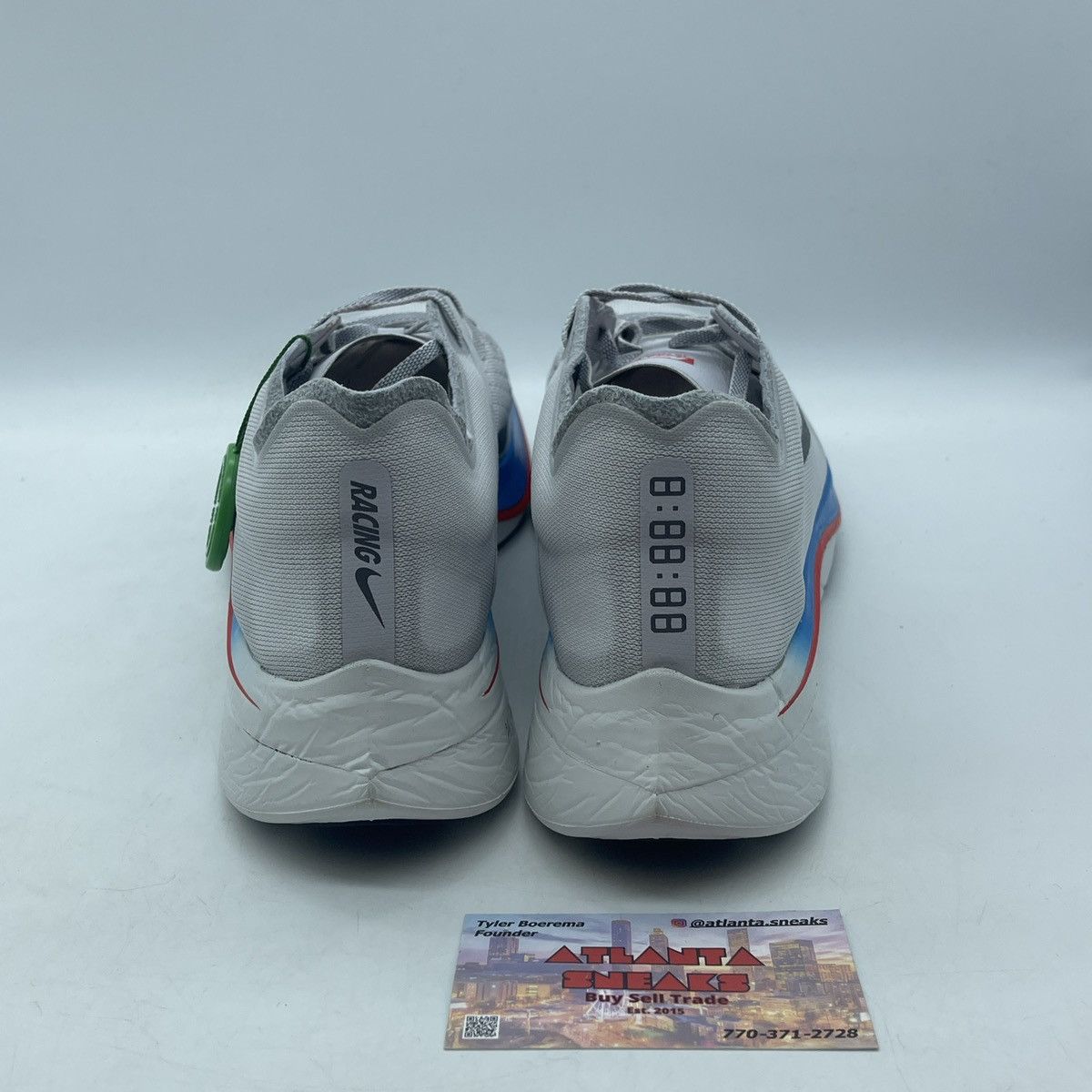 Nike Zoom vaporfly 4% vast gray Size US 11 / EU 44 - 3 Thumbnail
