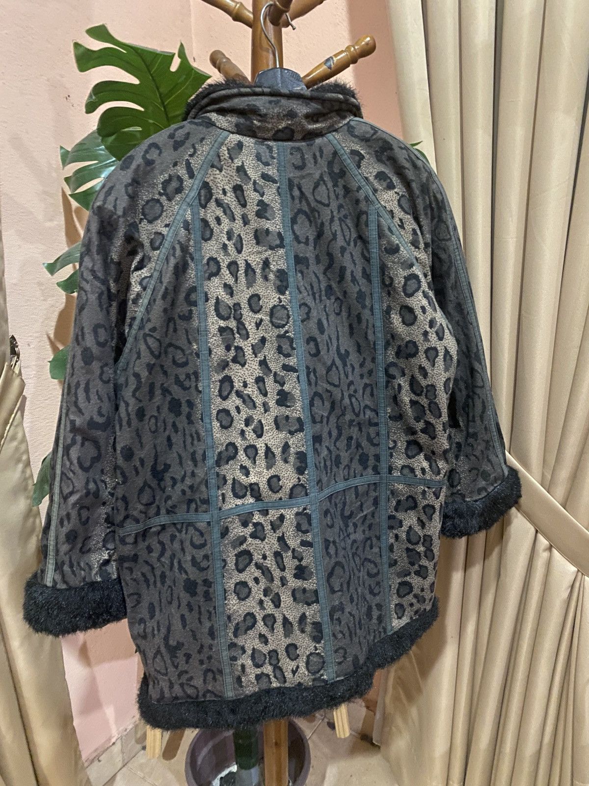 Vintage Bosung Leopard Print Faux Fur Jacket – Vintage Outerwear Size M / US 6-8 / IT 42-44 - 9 Thumbnail
