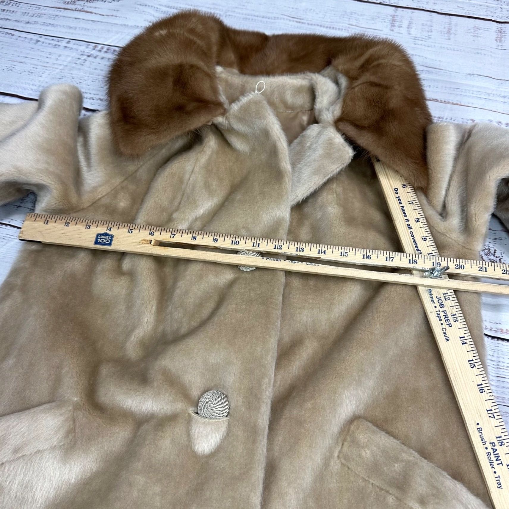 Vintage VINTAGE Brazotta Coat/Mink Collar Beige Faux Fur Mid Length Women Sz M Size M / US 6-8 / IT 42-44 - 3 Thumbnail