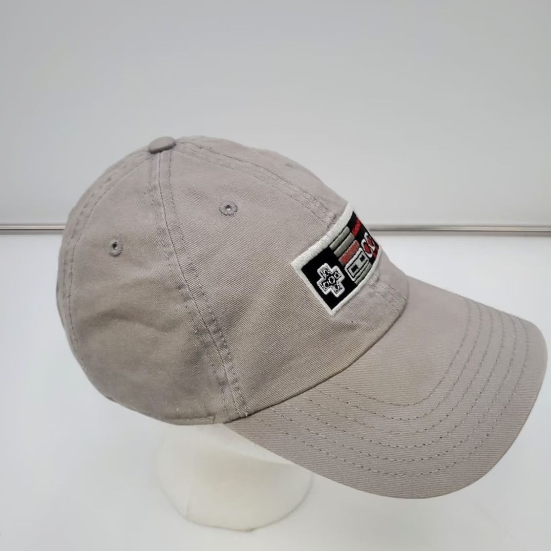 Nintendo Nintendo NES Embroidered Gray Strapback Hat Trucker 6-Panel Cap Video Gamer Mens One Size Cotton Adjustable Retro Cap Size ONE SIZE - 4 Thumbnail