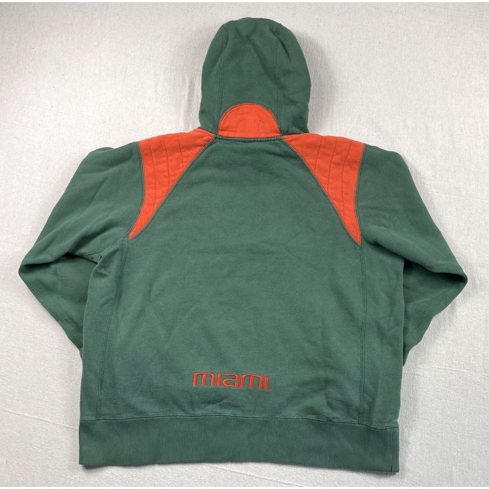 Nike VINTAGE Nike Miami Hurricanes Hoodie Sweatshirt Mens Center Swoosh College Football M Green Logo Pullover Hooded Football Mens Size US M / EU 48-50 / 2 - 2 Thumbnail