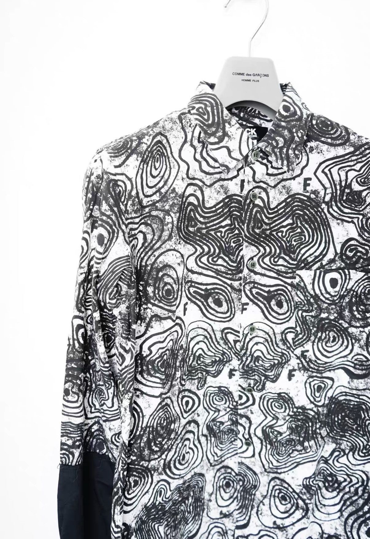 Comme des Garcons Comme des Garçons Swirl Panel Sleeve Shirt Size US M / EU 48-50 / 2 - 3 Thumbnail