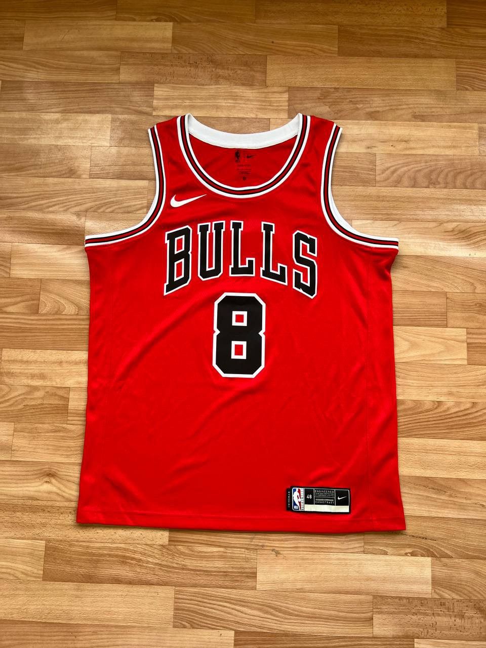NBA 2022/23 NBA CHICAGO BULLS #8 LAVINE BASKETBALL JERSEY SZ 52 Size US L / EU 52-54 / 3 - 2 Thumbnail