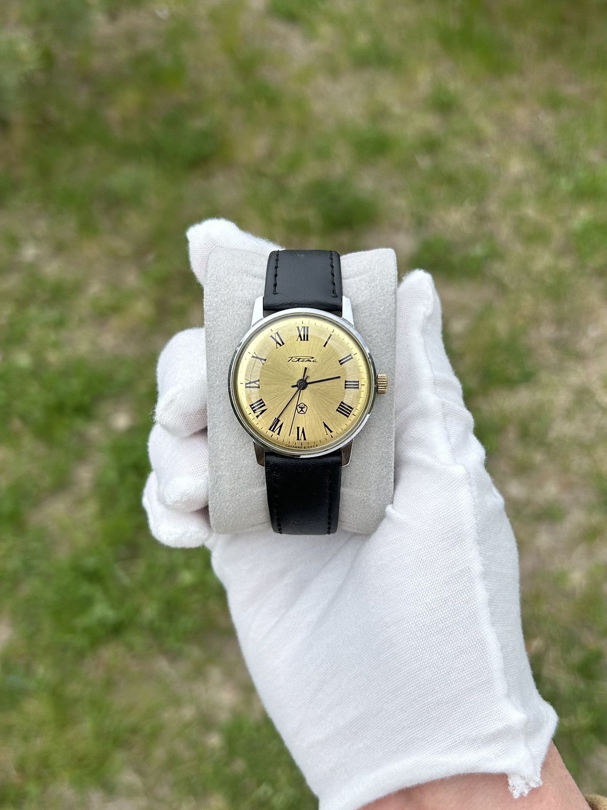 Vintage Vintage Watch Raketa Soviet USSR Mechanical 1980s Size ONE SIZE - 1 Thumbnail