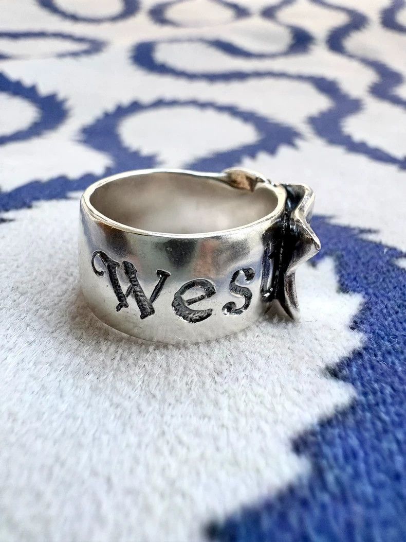 Vivienne Westwood Vivienne Westwood size M Vintage Belt Buckle Ring Size ONE SIZE - 4 Thumbnail