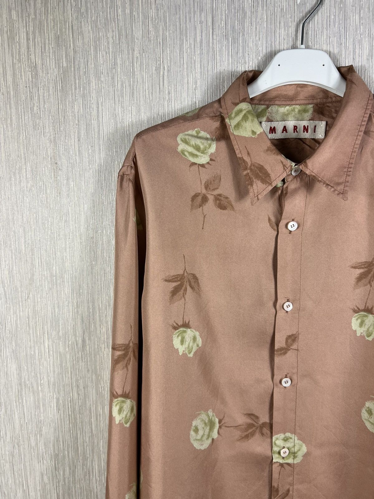 Marni Vintage Marni silk shirt full print white roses button up Size US M / EU 48-50 / 2 - 4 Thumbnail