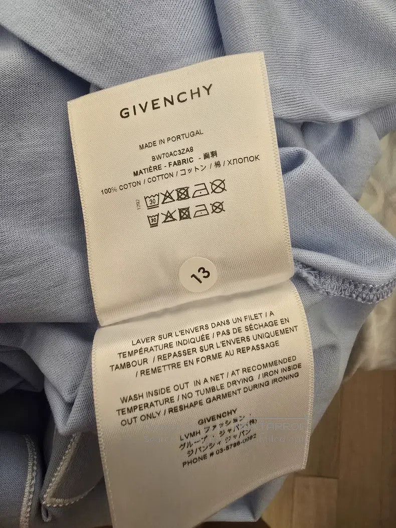Givenchy Givenchy Light blue T-shirt Size US M / EU 48-50 / 2 - 5 Thumbnail