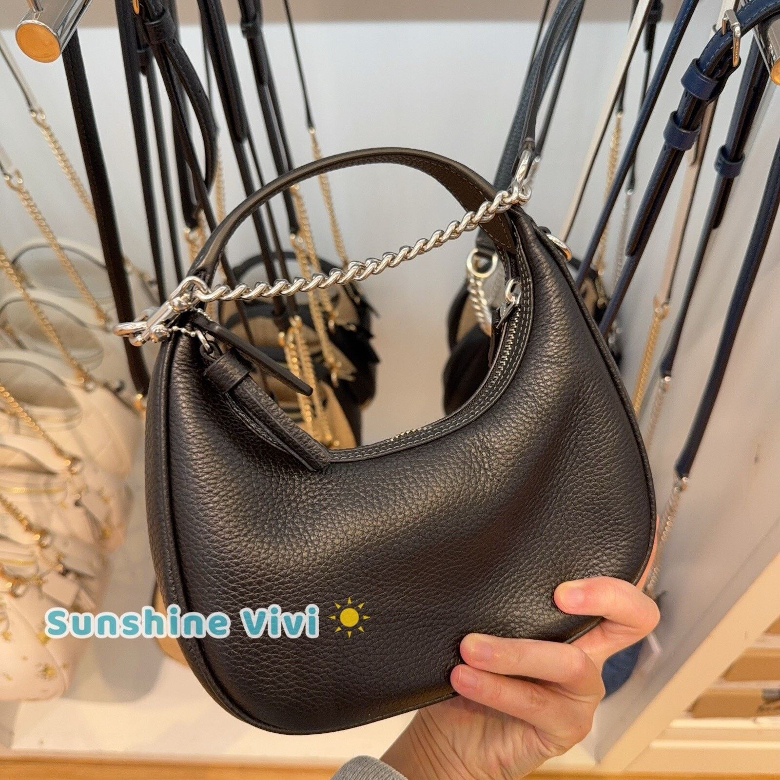 Coach NWT COACH Carmen Mini Crossbody Leather CT774 bag Black Size ONE SIZE - 7 Thumbnail