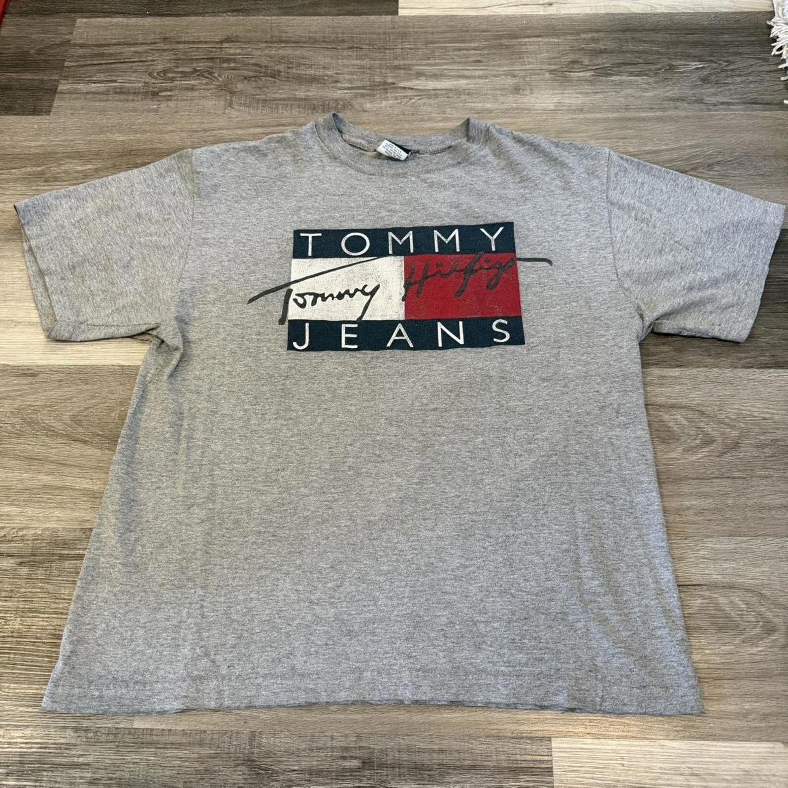 Tommy Hilfiger vintage Tommy Hilfiger Tommy jeans t shirt 00s M/L Size US M / EU 48-50 / 2 - 3 Thumbnail