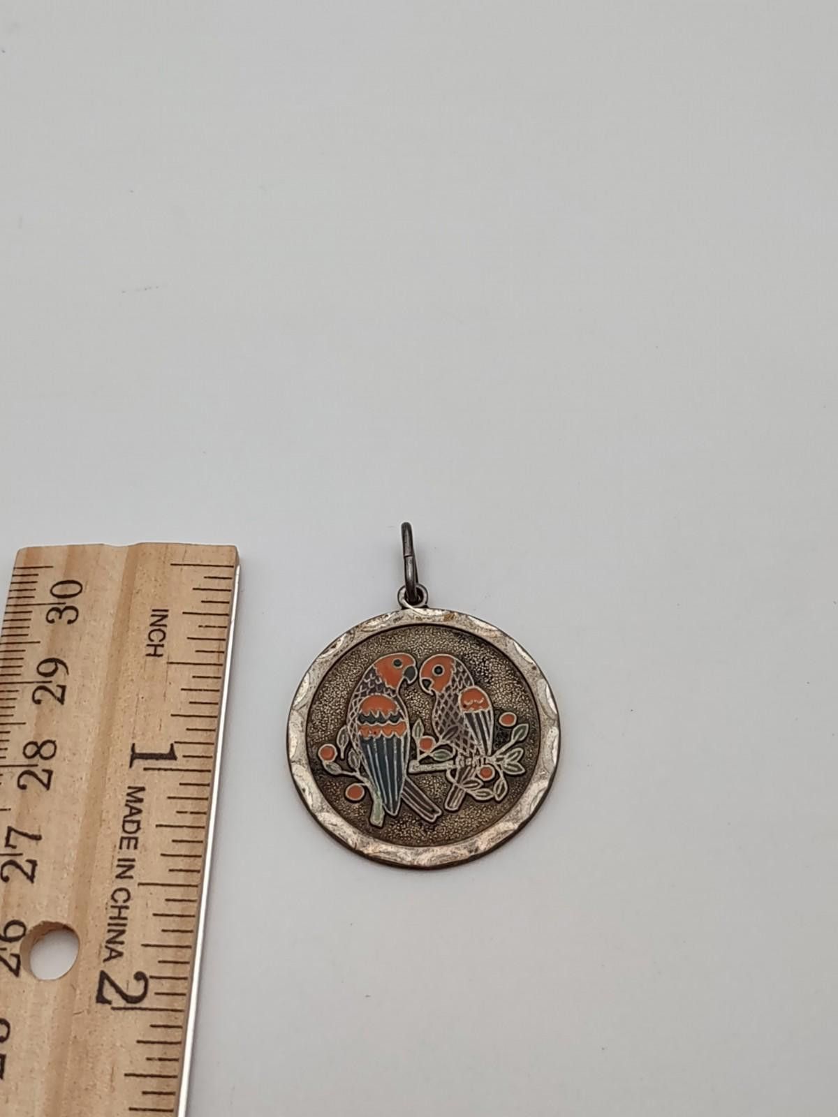 The Unbranded Brand Sterling Silver Enamel Love Birds Pendant 925 Artisan Size ONE SIZE - 3 Thumbnail