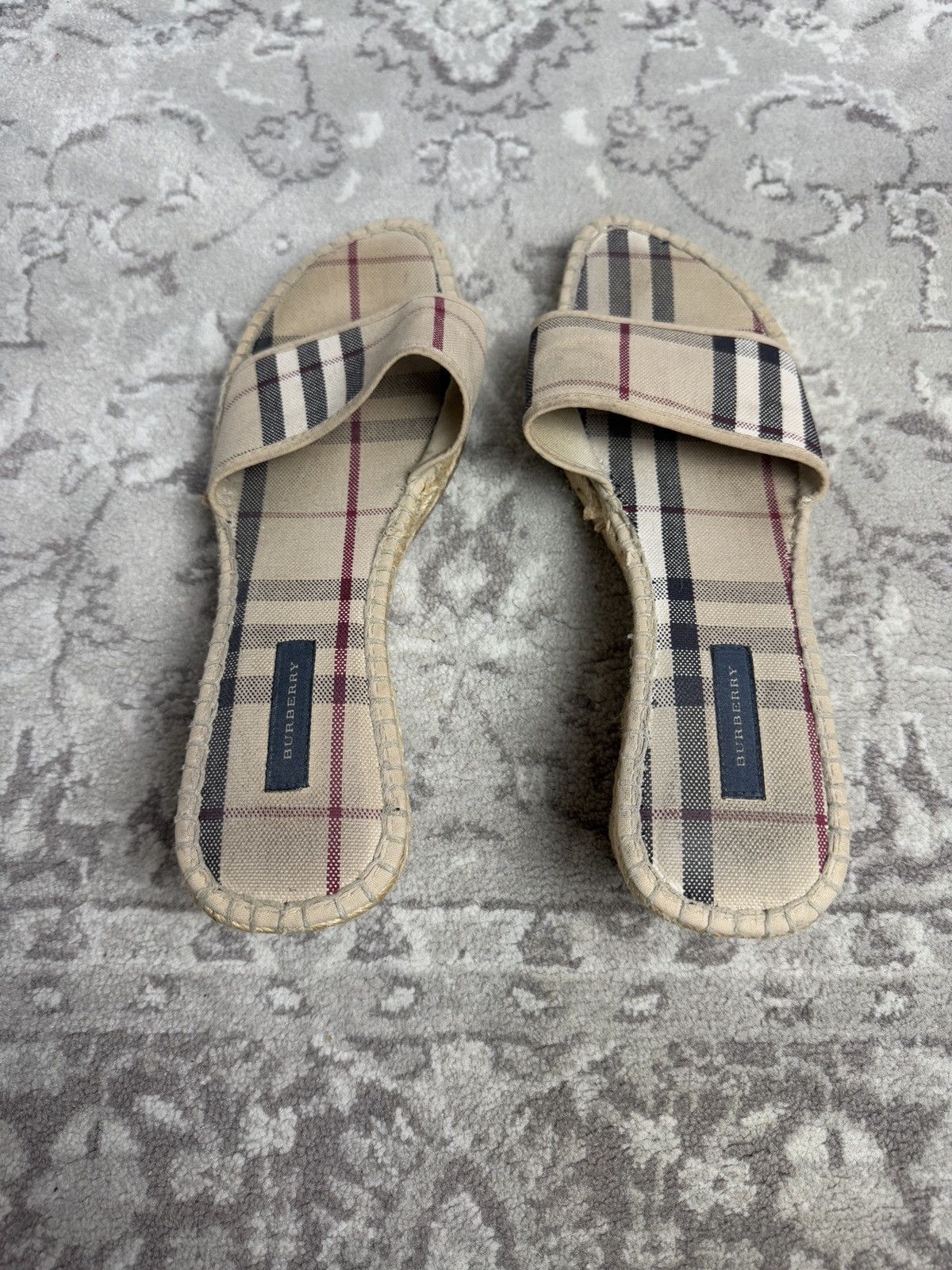 Burberry × Designer × Vintage Vintage y2k Burberry nova check slippers mules US10 designer Size US 10 / IT 40 - 2 Thumbnail