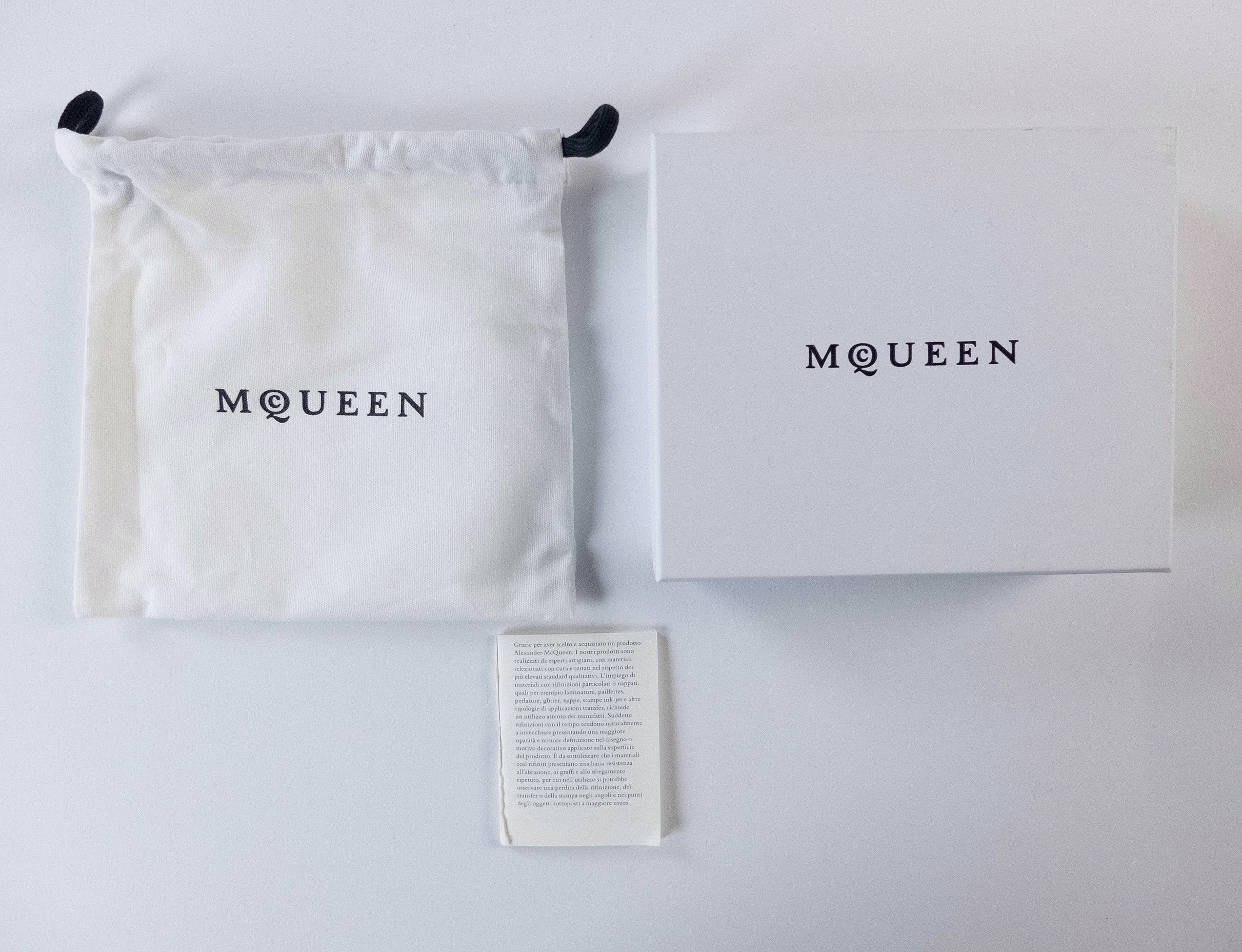 Alexander McQueen ALEXANDER MCQUEEN The Grip black leather gothic card holder Size ONE SIZE - 8 Thumbnail