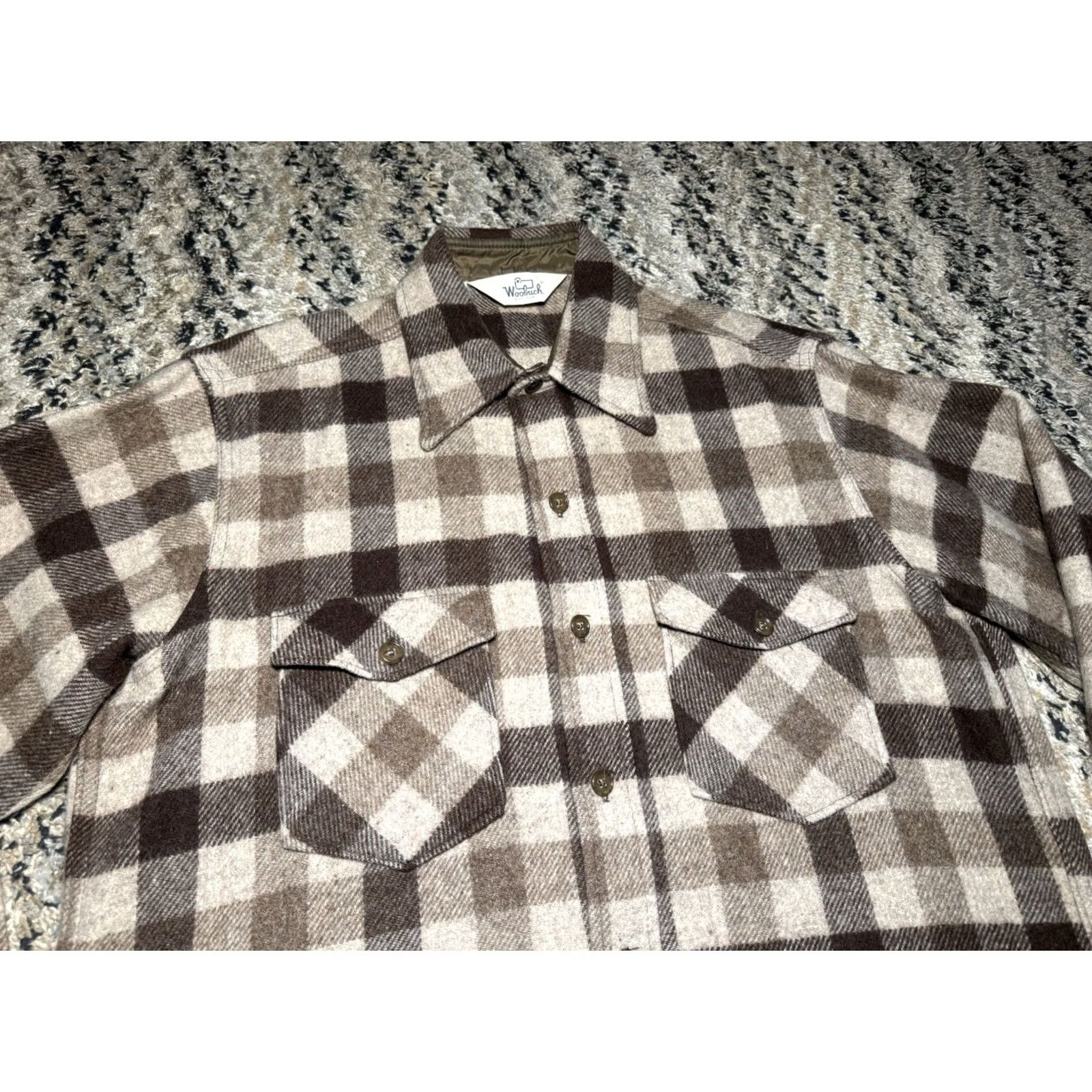 Vintage VINTAGE Woolrich Lumberjack Buffalo Plaid Button-Up Shirt Shacket Large Brown Tan 70s Mens L Size US L / EU 52-54 / 3 - 4 Thumbnail