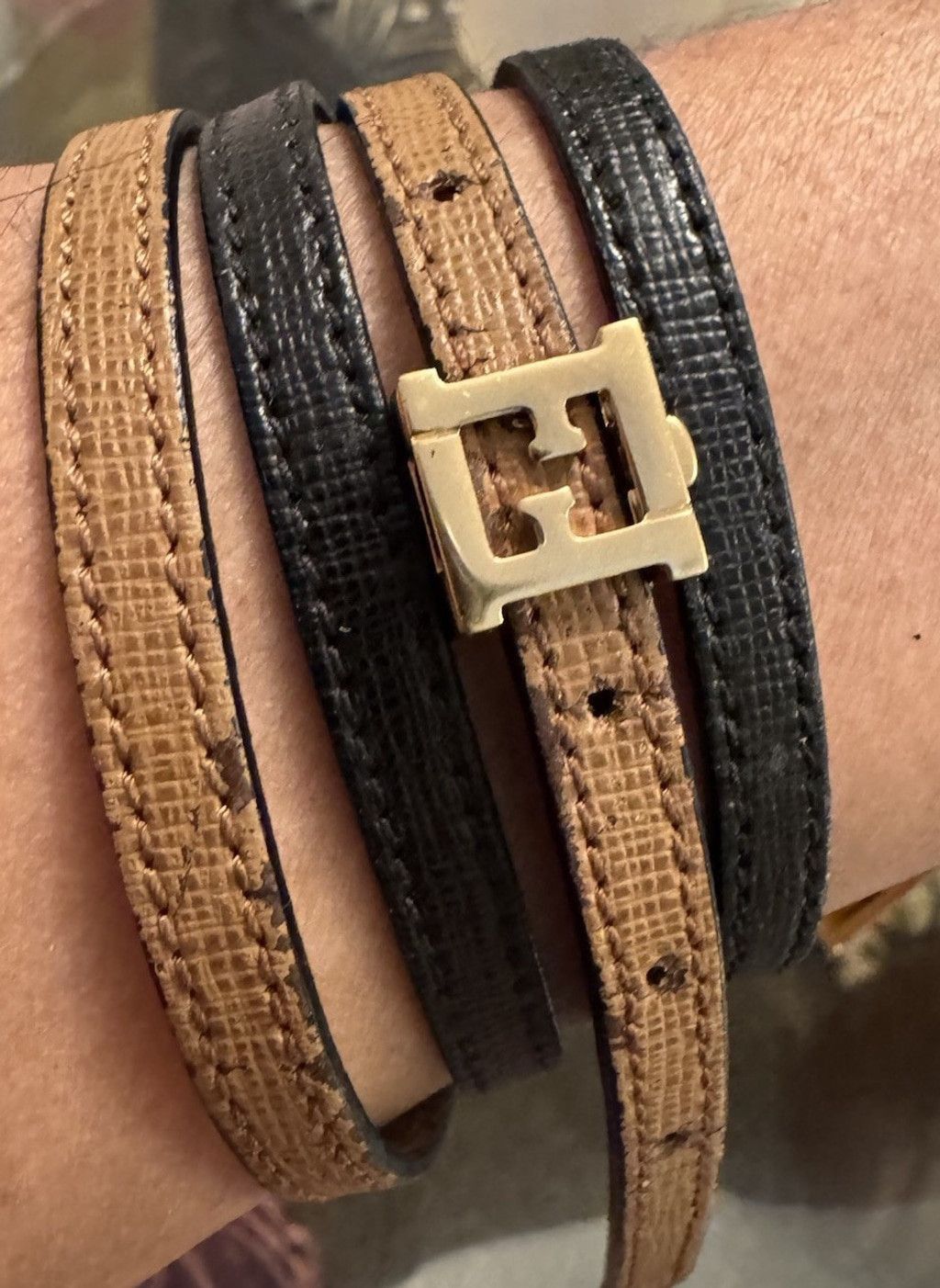 Fendi Fendi Reversible Leather Wrap Choker Necklace 2 tone Size ONE SIZE - 1 Thumbnail