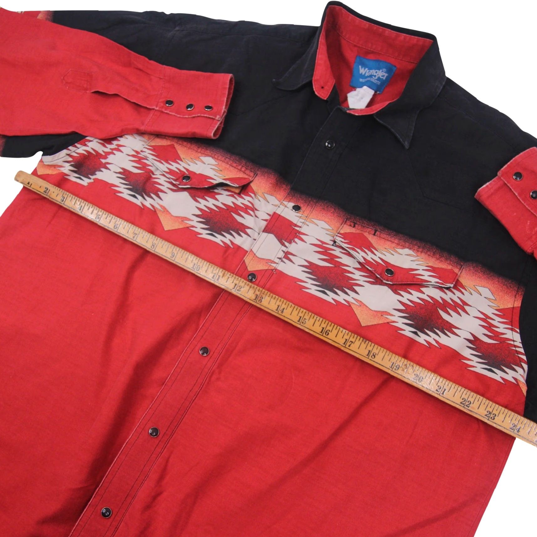 Wrangler VINTAGE Wrangle Aztec Southwestern Art Pearl Snap Down Western Shirt Red Mens XL Size US XL / EU 56 / 4 - 6 Thumbnail
