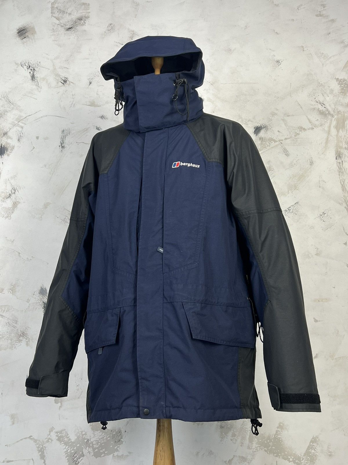Berghaus Berghaus Gore-Tex Waterproof Jacket Size L Size US L / EU 52-54 / 3 - 1 Thumbnail