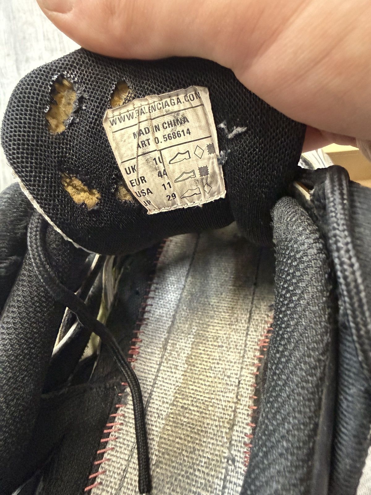 Balenciaga Balenciaga Track 2 - Gold / Black / White Size US 11 / EU 44 - 7 Thumbnail