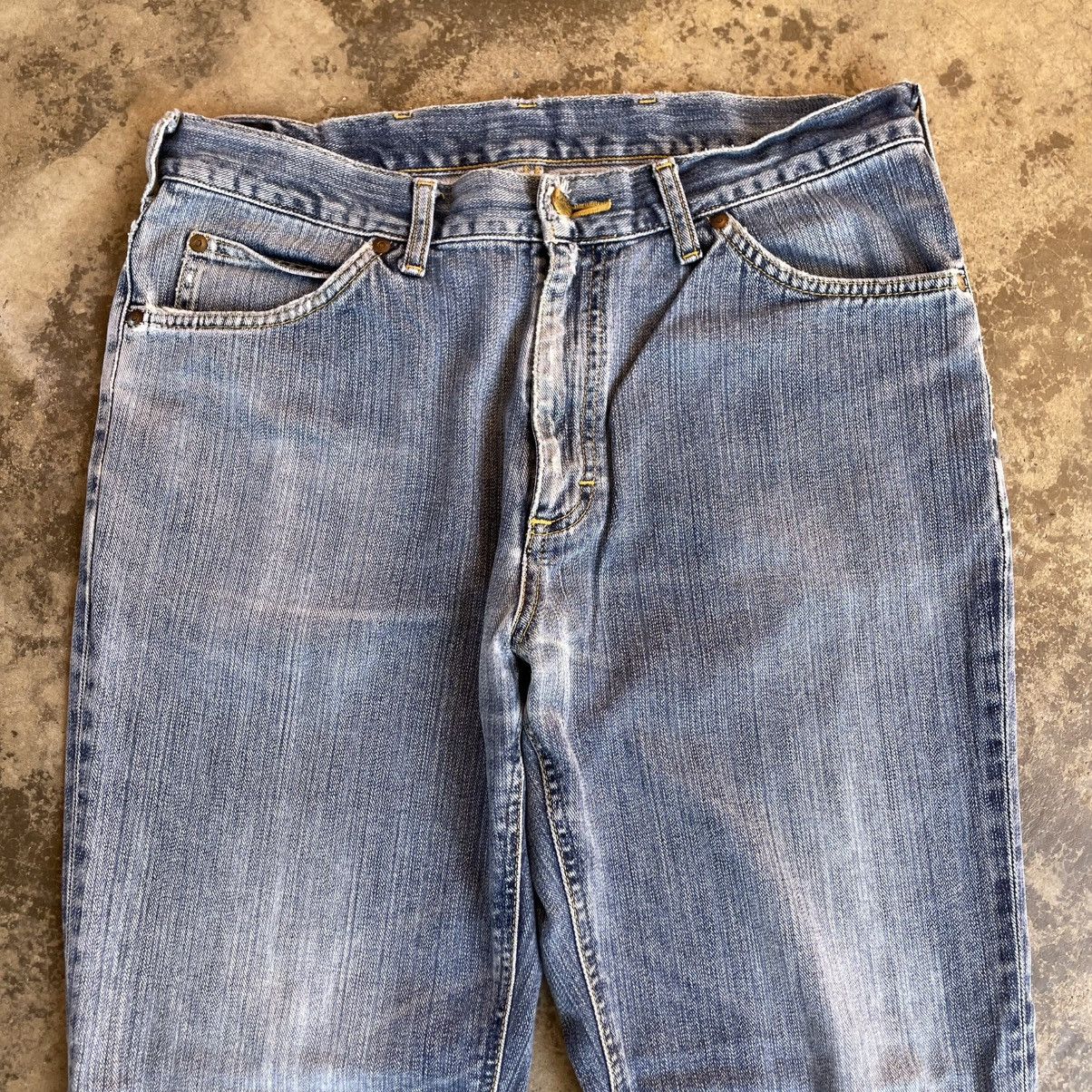 Lee 🔥Vintage Lee 6230 Stoned Washed Distress Denim Jeans Size US 33 - 2 Thumbnail