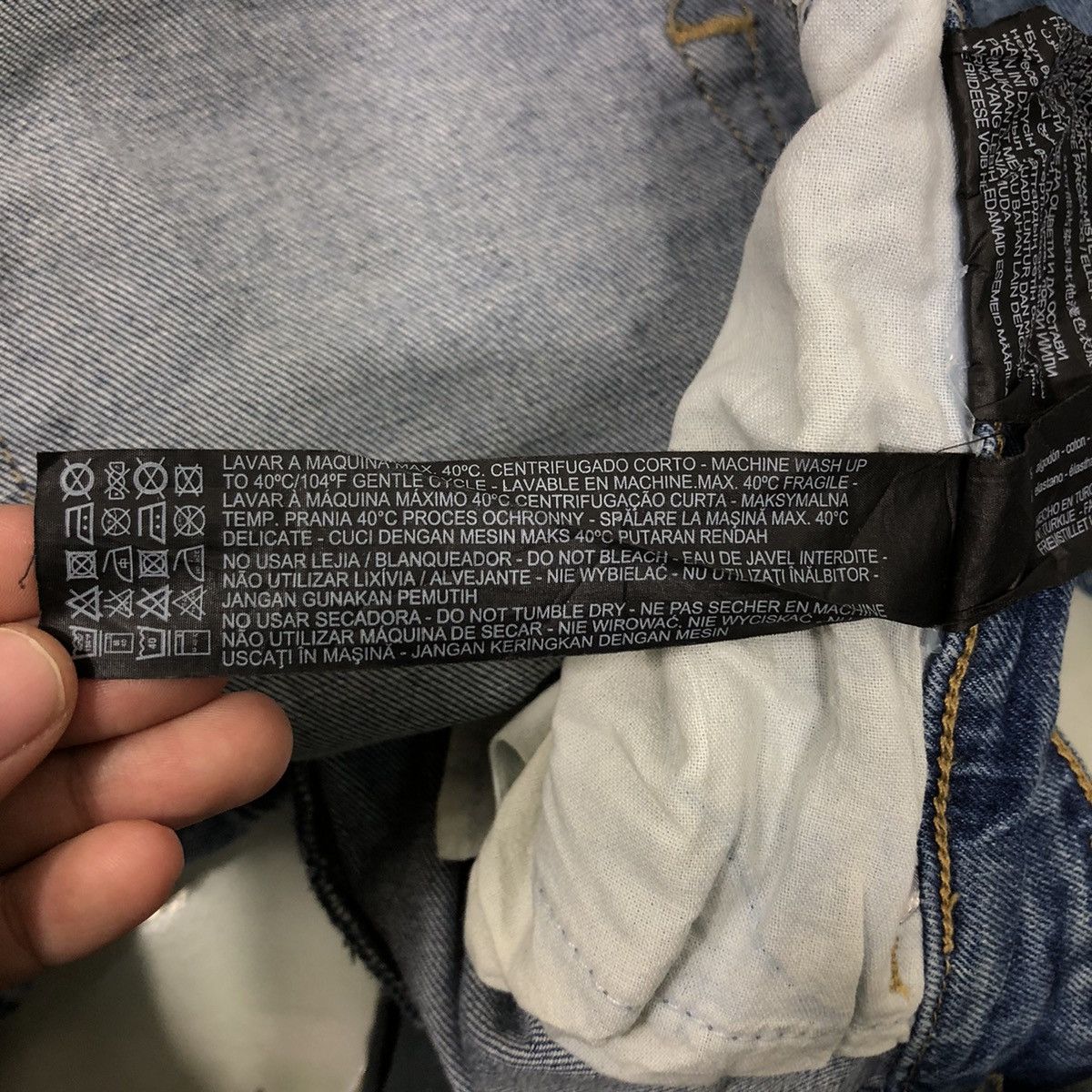 Japanese Brand 🔥Skinny Cutting Distressed Denim Jeans Zara Size US 36 / EU 52 - 19 Thumbnail