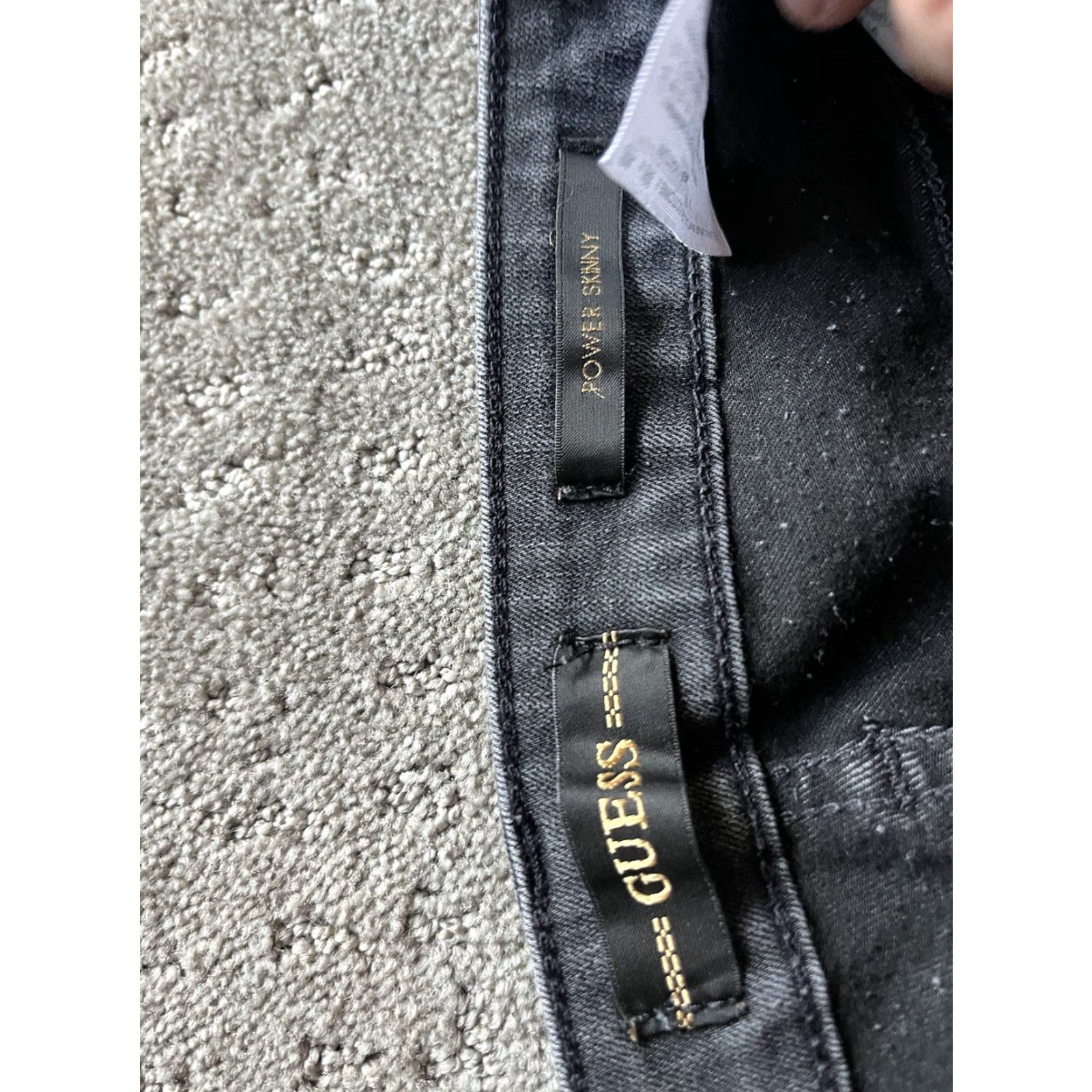 Guess Guess Jeans Power Skinny Women 29 Black Denim Low Rise Casual Distressed Jeans Cowboy Logo Modern Classic 29 in Womens Size 29" - 6 Thumbnail