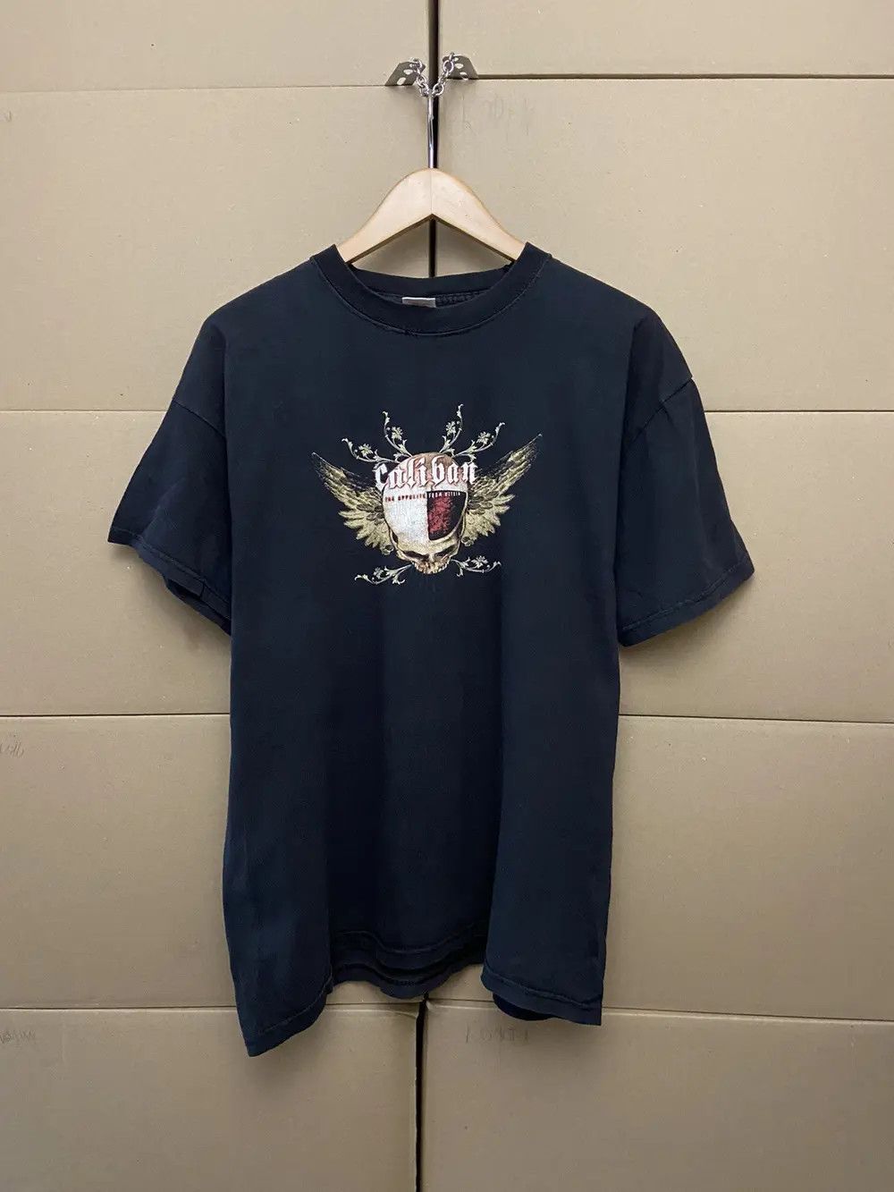 Affliction VINTAGE SKULLS CALIBAN Y2K ROCK TEE FADED T SHIRT AFFLICTION Size US L / EU 52-54 / 3 - 1 Thumbnail