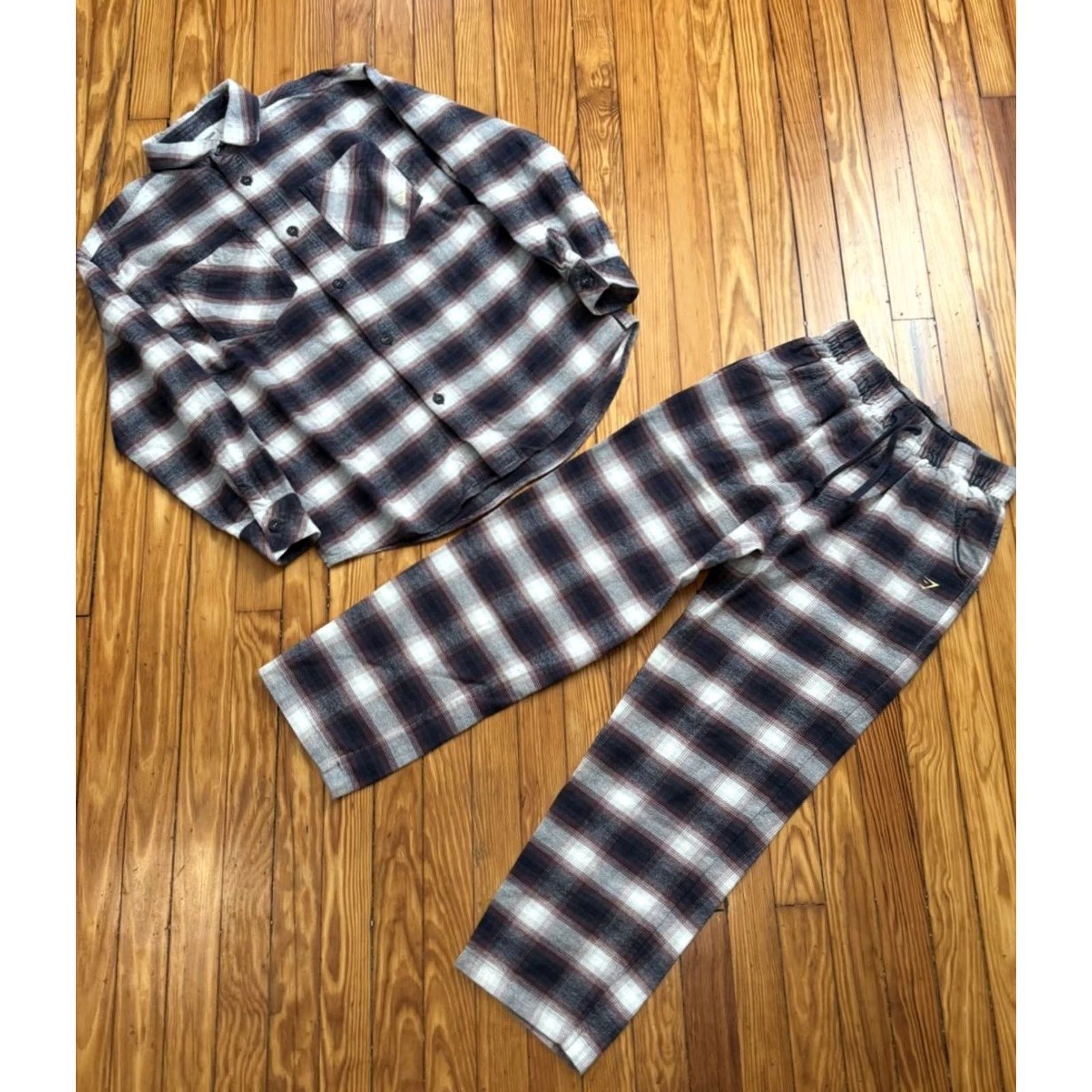 Gymshark Gymshark Men’s S Flannel & Pants Set Plaid Matching Gym 2-Piece Jogger Activewear Athleisure Set Mens Size US 29 - 2 Thumbnail