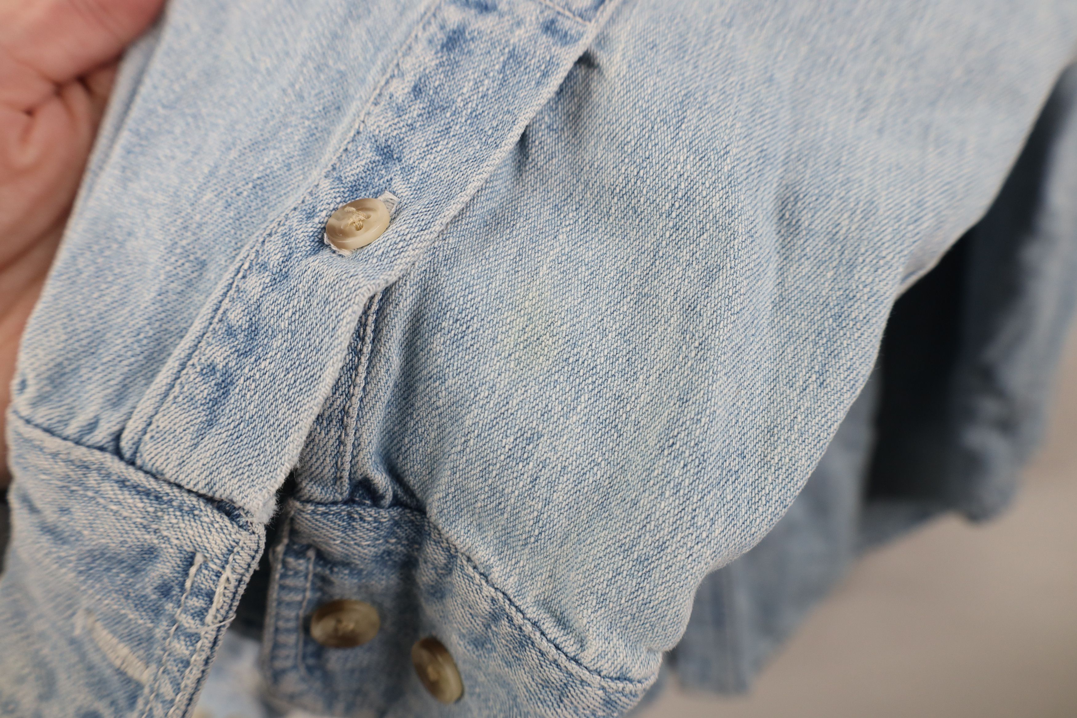 Vintage Vintage 90s Streetwear Heavy Denim Jean Button Down Shirt Size US XL / EU 56 / 4 - 7 Thumbnail