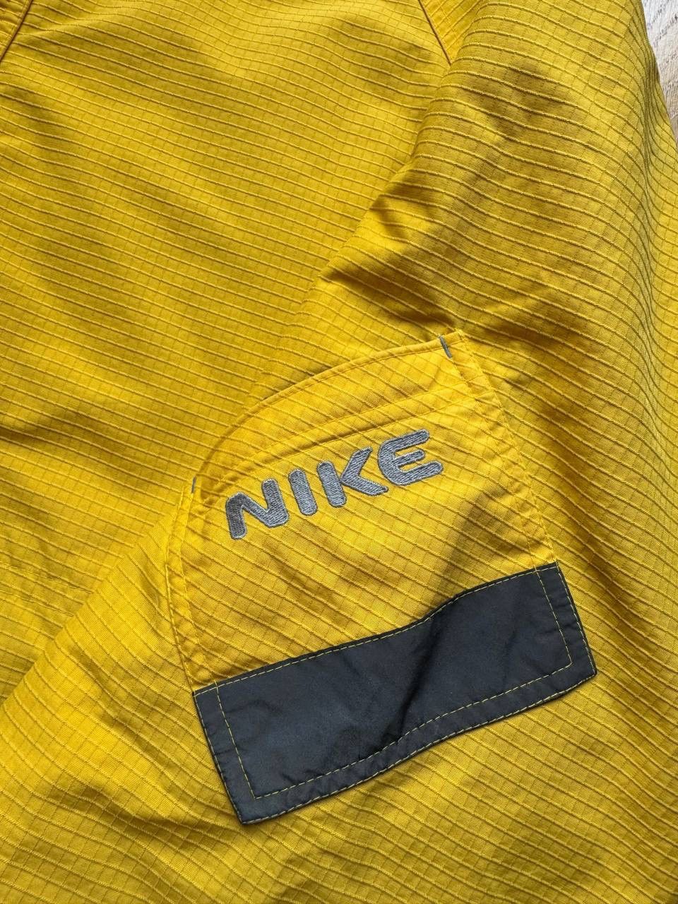 Nike Vintage Nike yellow anorak jacket Size US XL / EU 56 / 4 - 2 Thumbnail