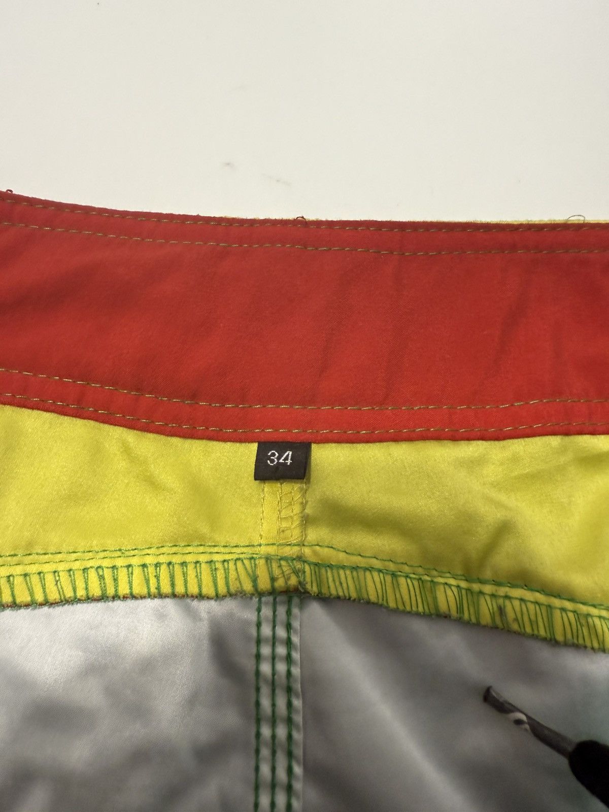 Quiksilver Quiksilver Swimshorts Size US 34 / EU 50 - 5 Thumbnail