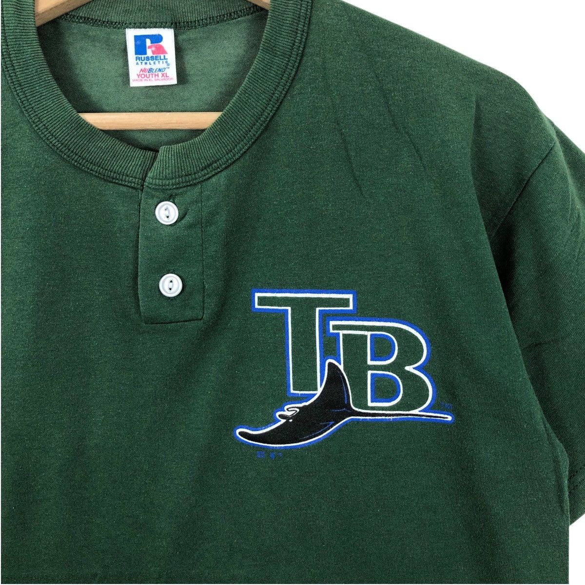 Vintage Vintage 90s Russell Athletic Tampa Bay Devil Rays Tshirt XL Size US L / EU 52-54 / 3 - 3 Thumbnail