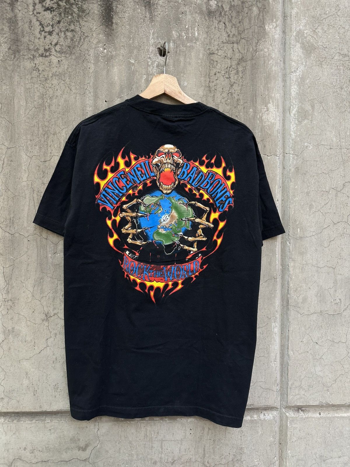 Vintage Vintage Bad Bones Tee Shirt Size US L / EU 52-54 / 3 - 3 Thumbnail