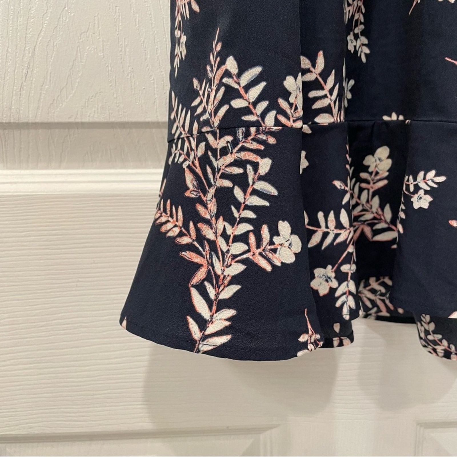 Banana Republic Banana Republic Floral Wrap Dress 2 Size XS / US 0-2 / IT 36-38 - 10 Thumbnail