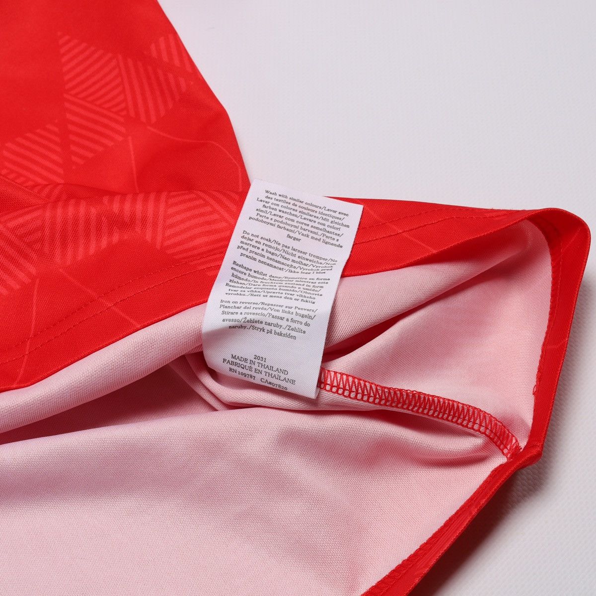 Umbro Umbro England Replica Jersey Red Size US XL / EU 56 / 4 - 9 Thumbnail