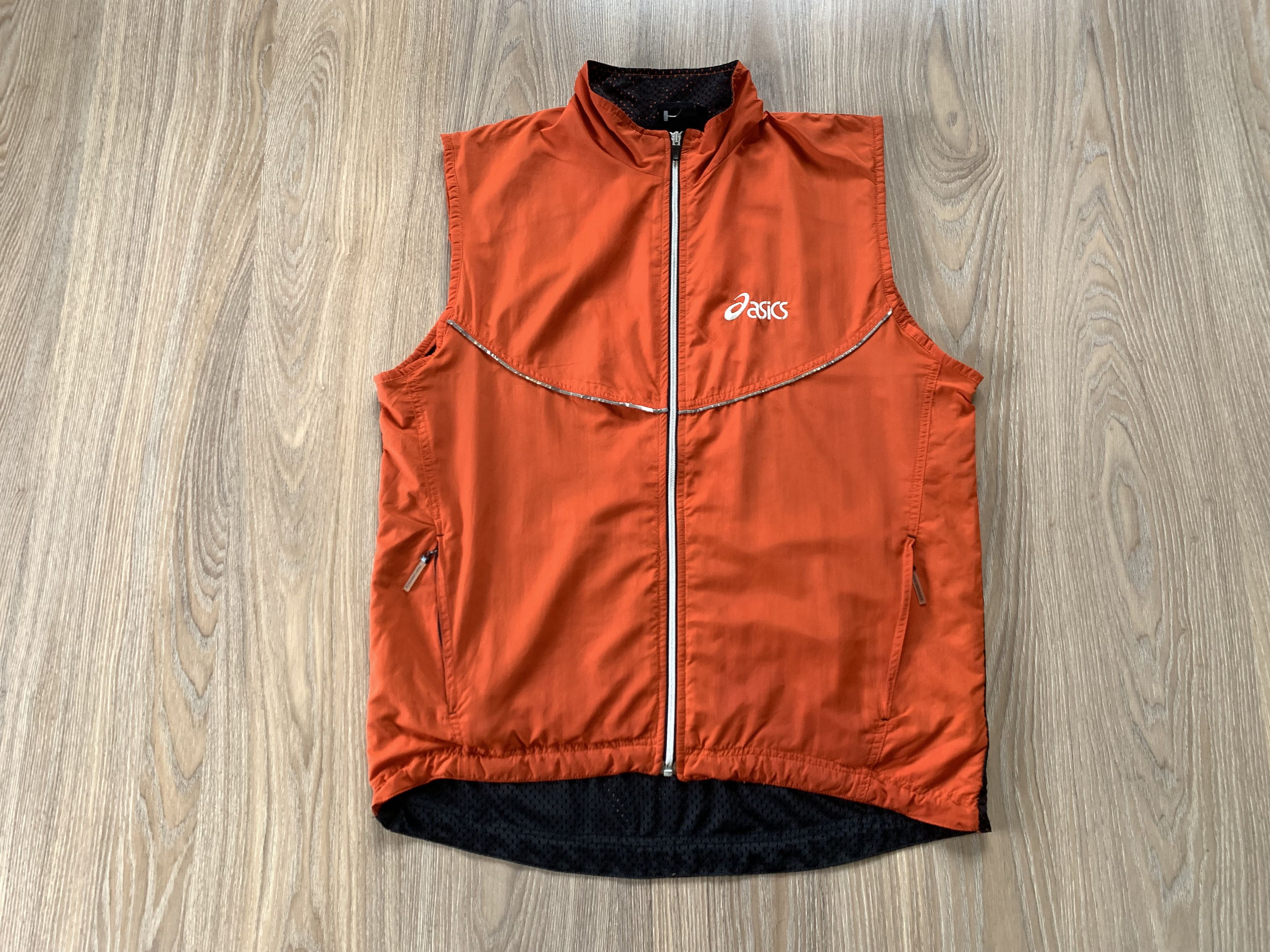 Asics × Vintage Vintage Asics Men’s Orange Full Zip Vest Size US M / EU 48-50 / 2 - 2 Thumbnail