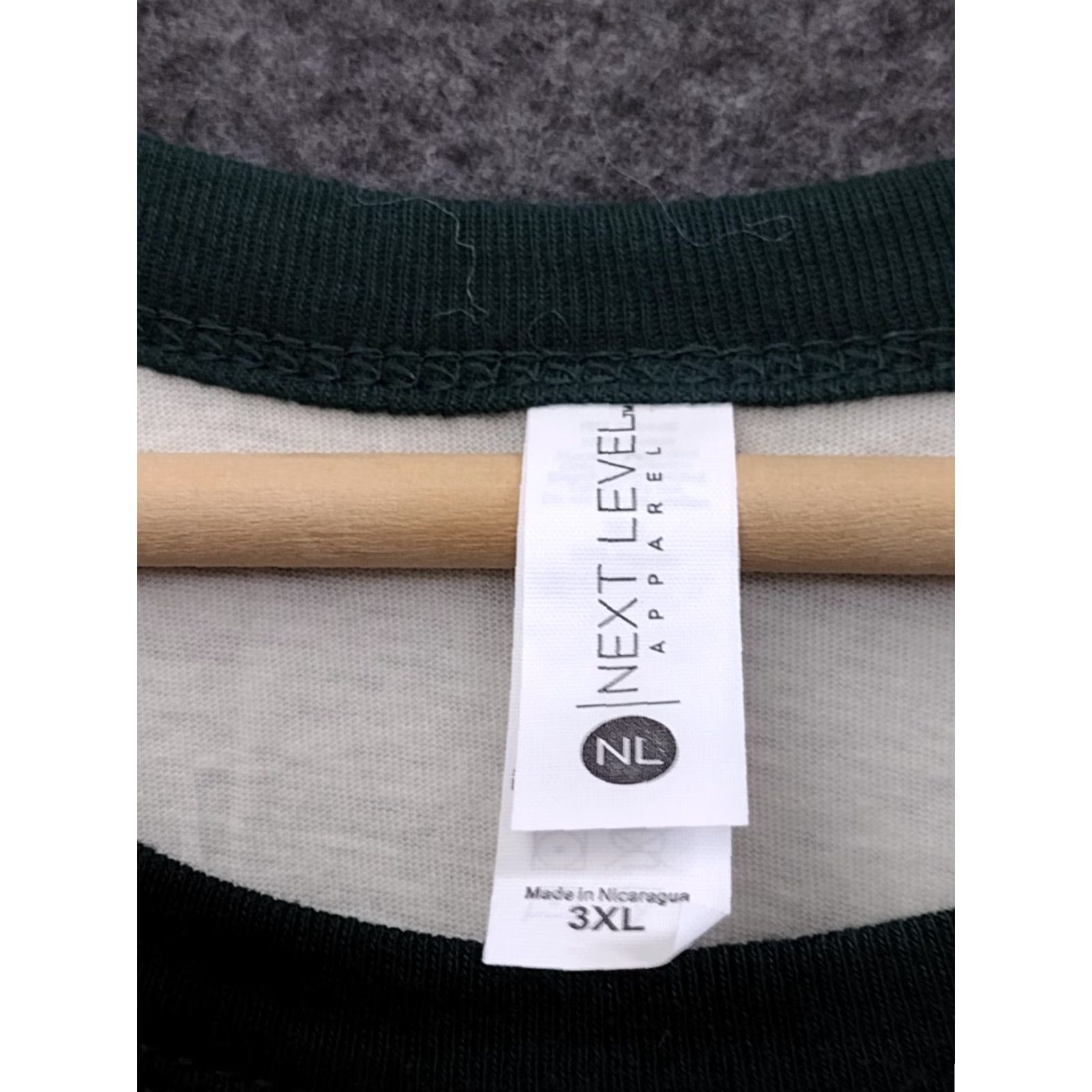 Next Level Next Level Raglan T-Shirt Colorblock Adult 3XL Green/White Crew Neck Short Sleeve 80s Unisex Mens Womens Size US XXL / EU 58 / 5 - 6 Thumbnail