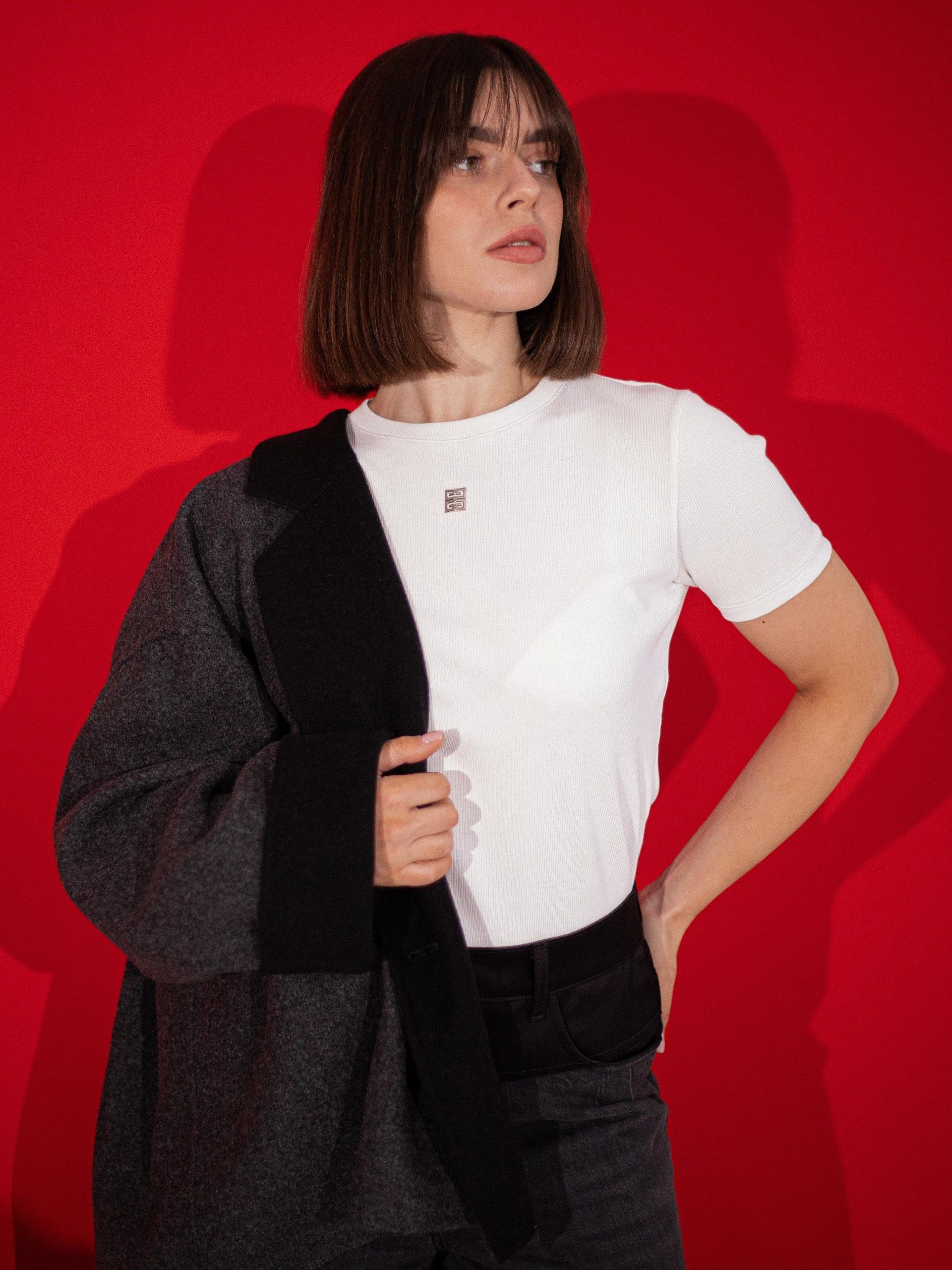 Givenchy o1w1db10325 Ringer T-Shirt in White Size XL / US 12-14 / IT 48-50 - 3 Thumbnail