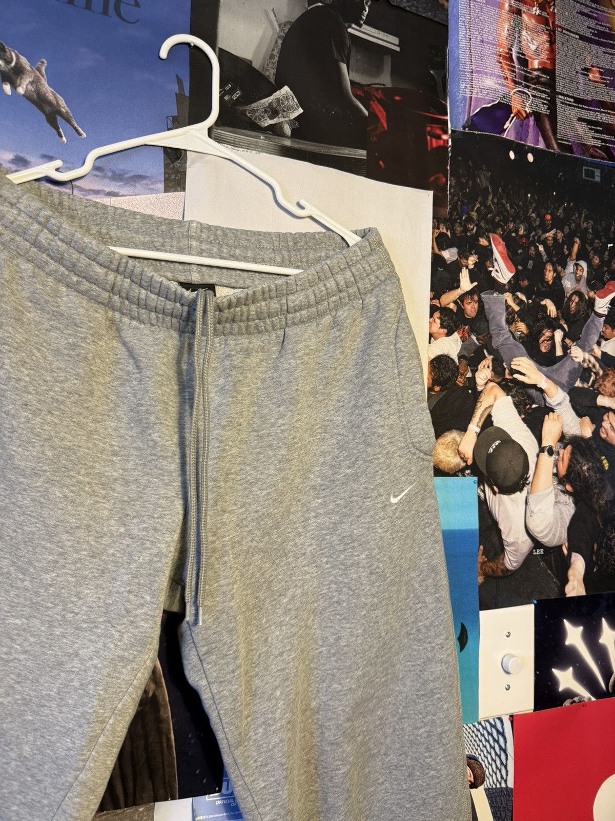 Nike Nike Gray Fleece Sweatpants Mens Medium Mini Swoosh Size US 32 / EU 48 - 4 Thumbnail