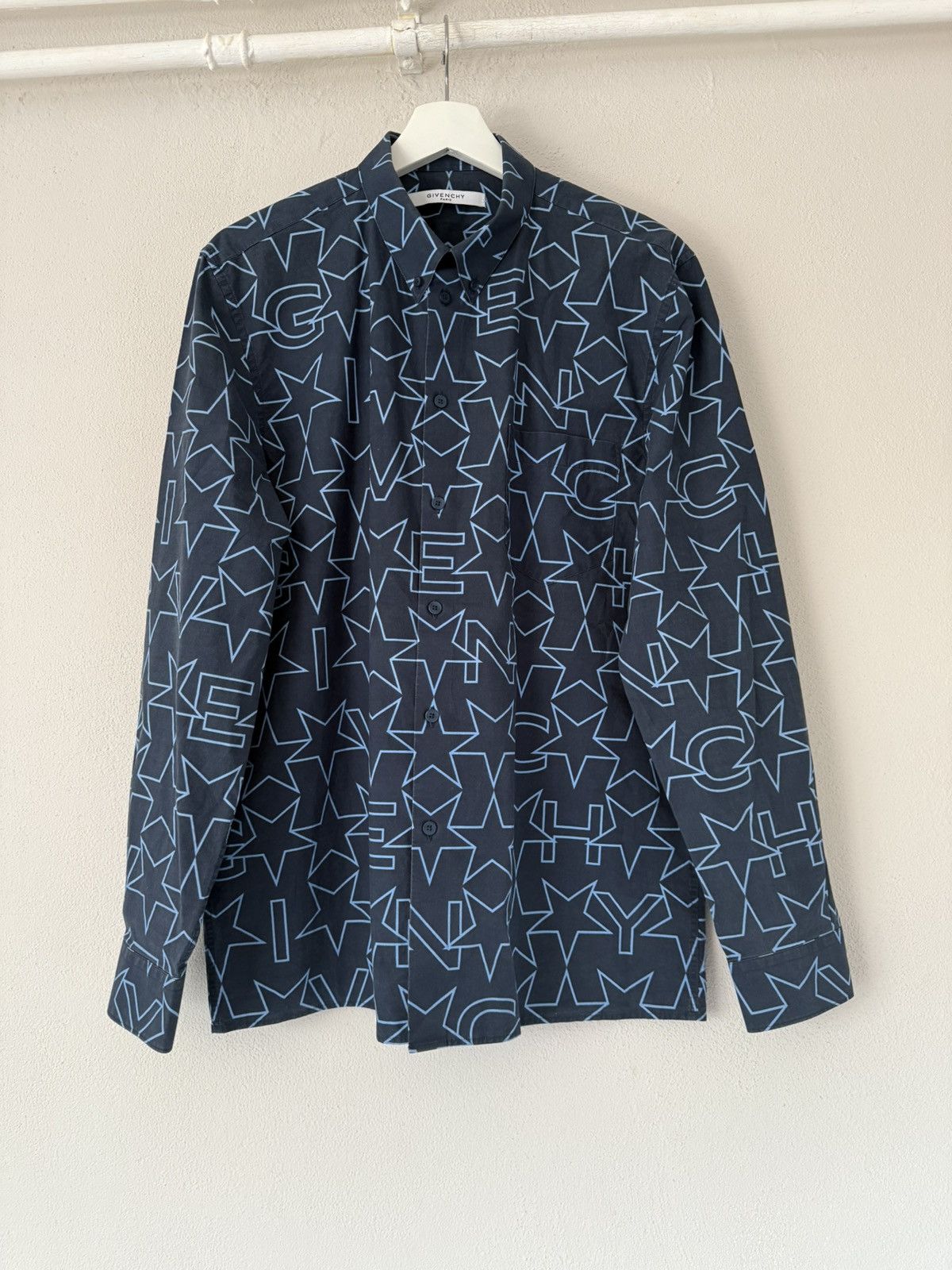 Givenchy Star Logo Print Shirt Size US L / EU 52-54 / 3 - 1 Thumbnail