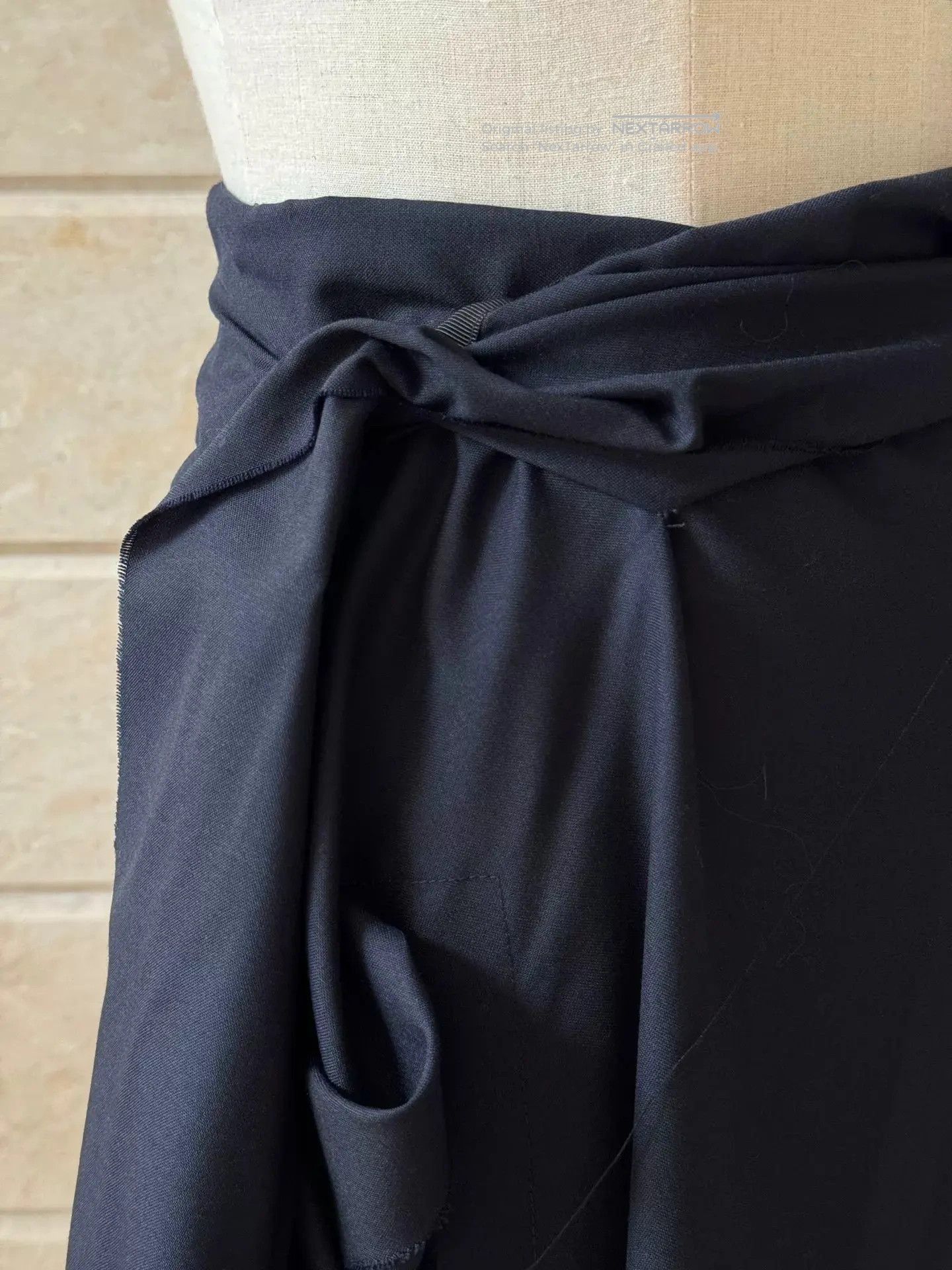 Ottolinger Wrap Skirt Draped Asymmetric Size 36 in Black, Women's (Size 25) — image 5 of 6