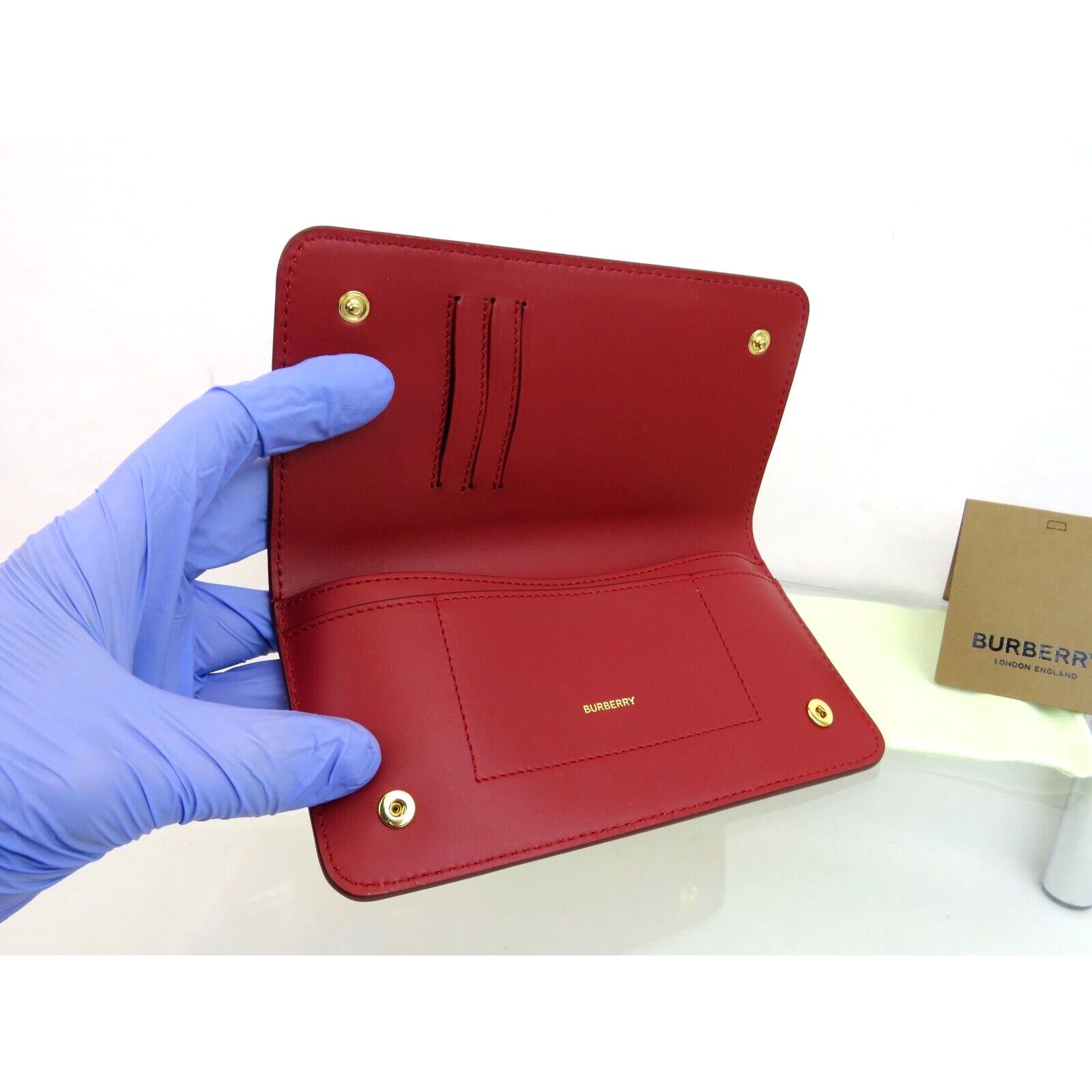 Burberry BURBERRY ROWE RED LEATHER LOGO BILL SNAP CONTINENTAL WALLET Size ONE SIZE - 2 Thumbnail