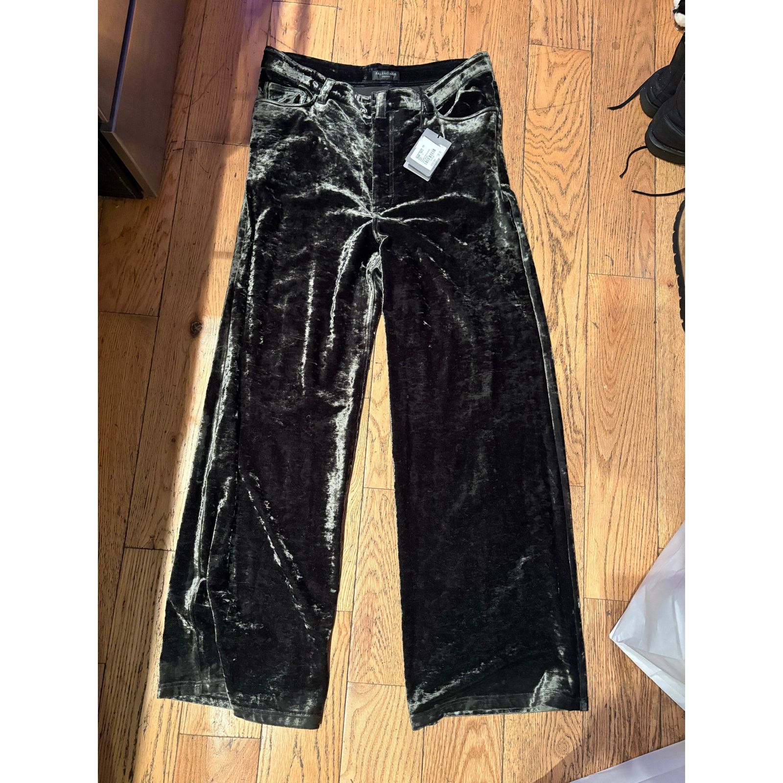 Balenciaga Balenciaga Velour Pants Size Large Adjustable Size US 32 / EU 48 - 1 Thumbnail