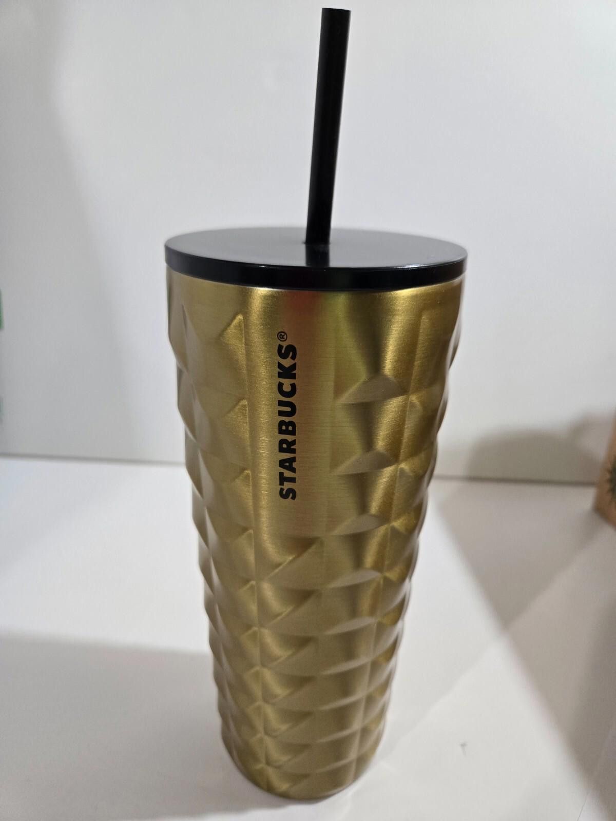Designer Starbucks Christmas Tumbler Gold 2024 Straw 24 oz RARE NWT Size ONE SIZE - 1 Thumbnail