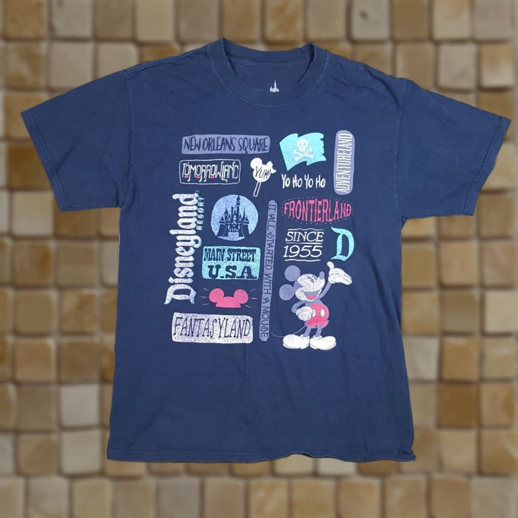 Disney VINTAGE Disney Parks Mickey Mouse T-Shirt Adult Small Blue Cartoon 90s Mardi Gras Retro Mens Size US S / EU 44-46 / 1 - 1 Thumbnail