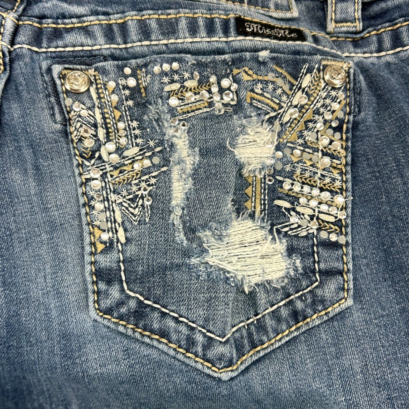 Miss Me Miss Me Jeans Womens 30x33 Blue Bootcut Dark Wash Distressed Rhinestone Sequin Embroidered Logo 5-Pocket Denim Cotton Blend Rock Western Vintage? No Size 30" / US 8 / IT 44 - 2 Thumbnail