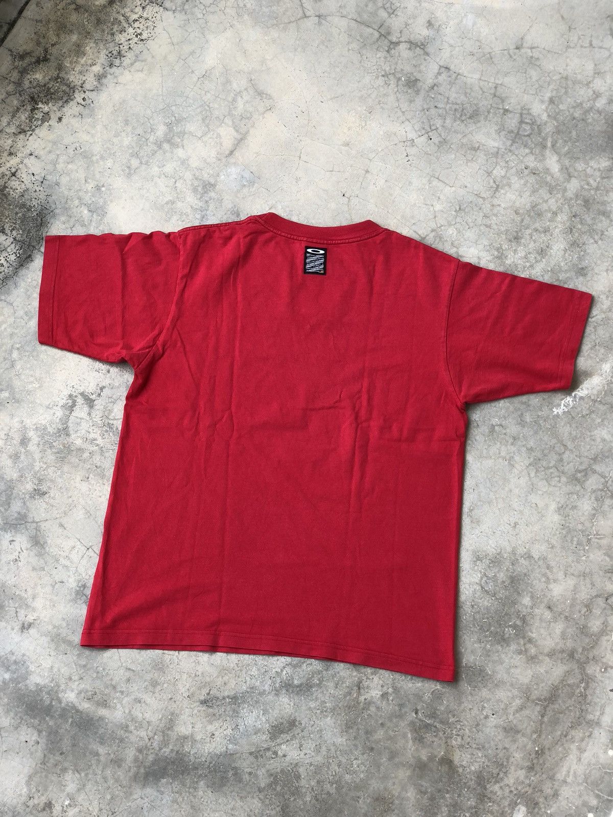 Vintage ☠️ OAKLEY 00s Software Skull Center Note Logo Vintage Tshirt Size US L / EU 52-54 / 3 - 4 Thumbnail