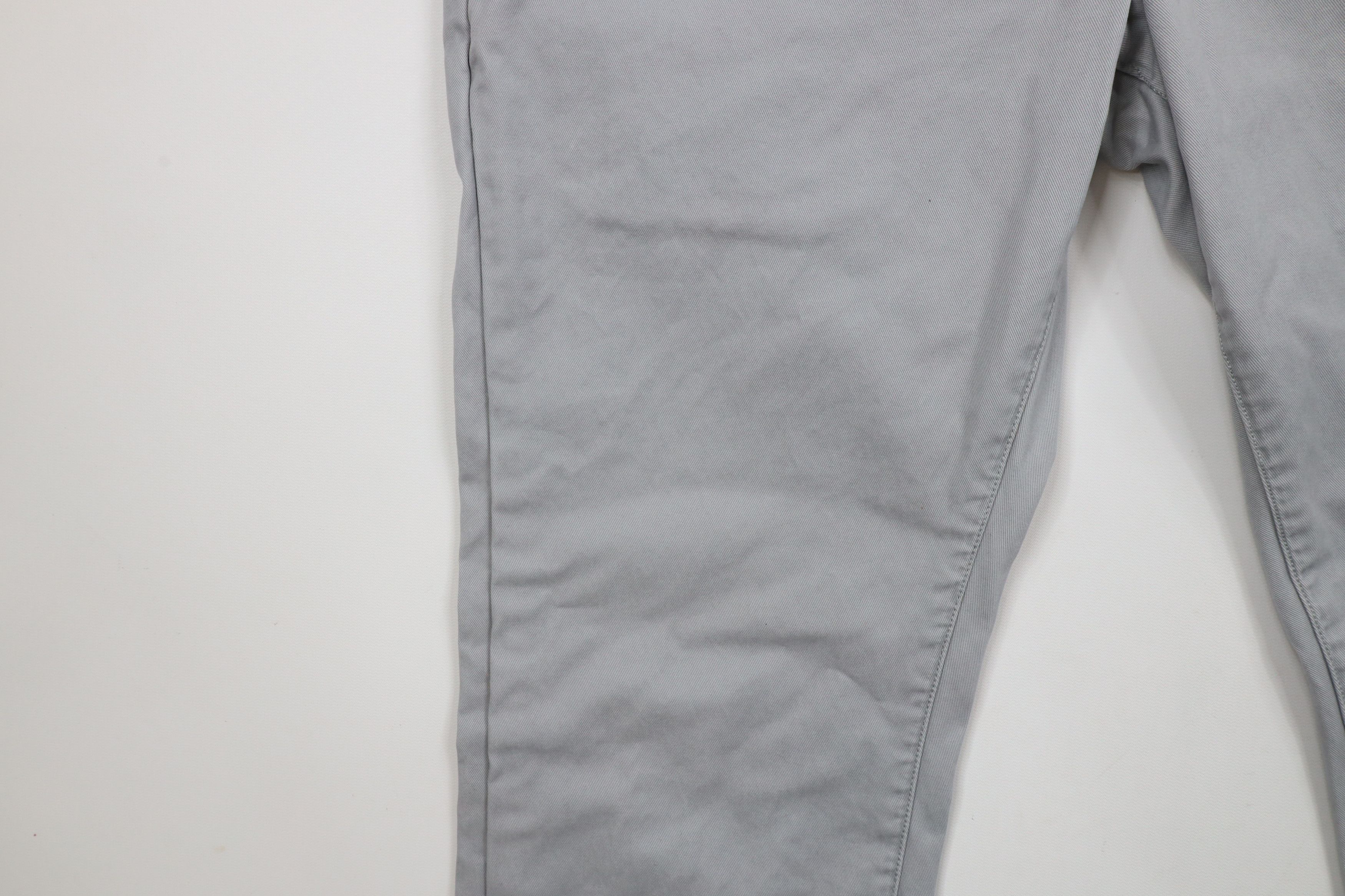 Levi's × Vintage Vintage Y2K Levis Straight Leg Chino Pants Gray Cotton Size US 32 / EU 48 - 9 Thumbnail