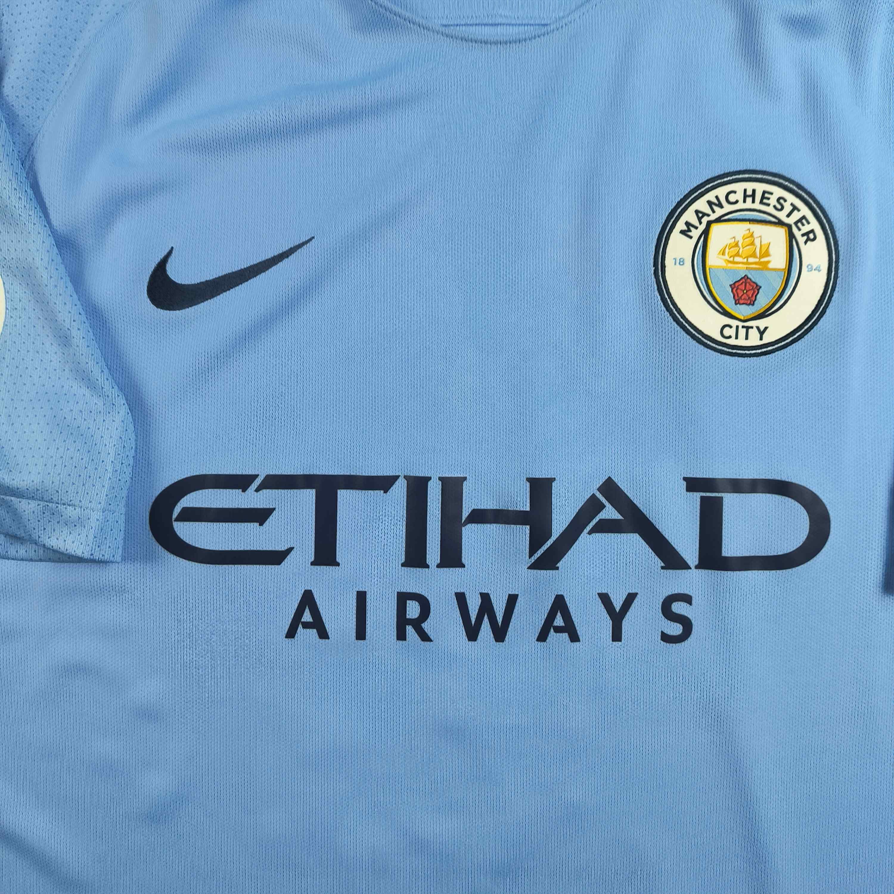 Nike Manchester City 17-18 home UCL Kun Agüero football jersey XL Size US XL / EU 56 / 4 - 3 Thumbnail