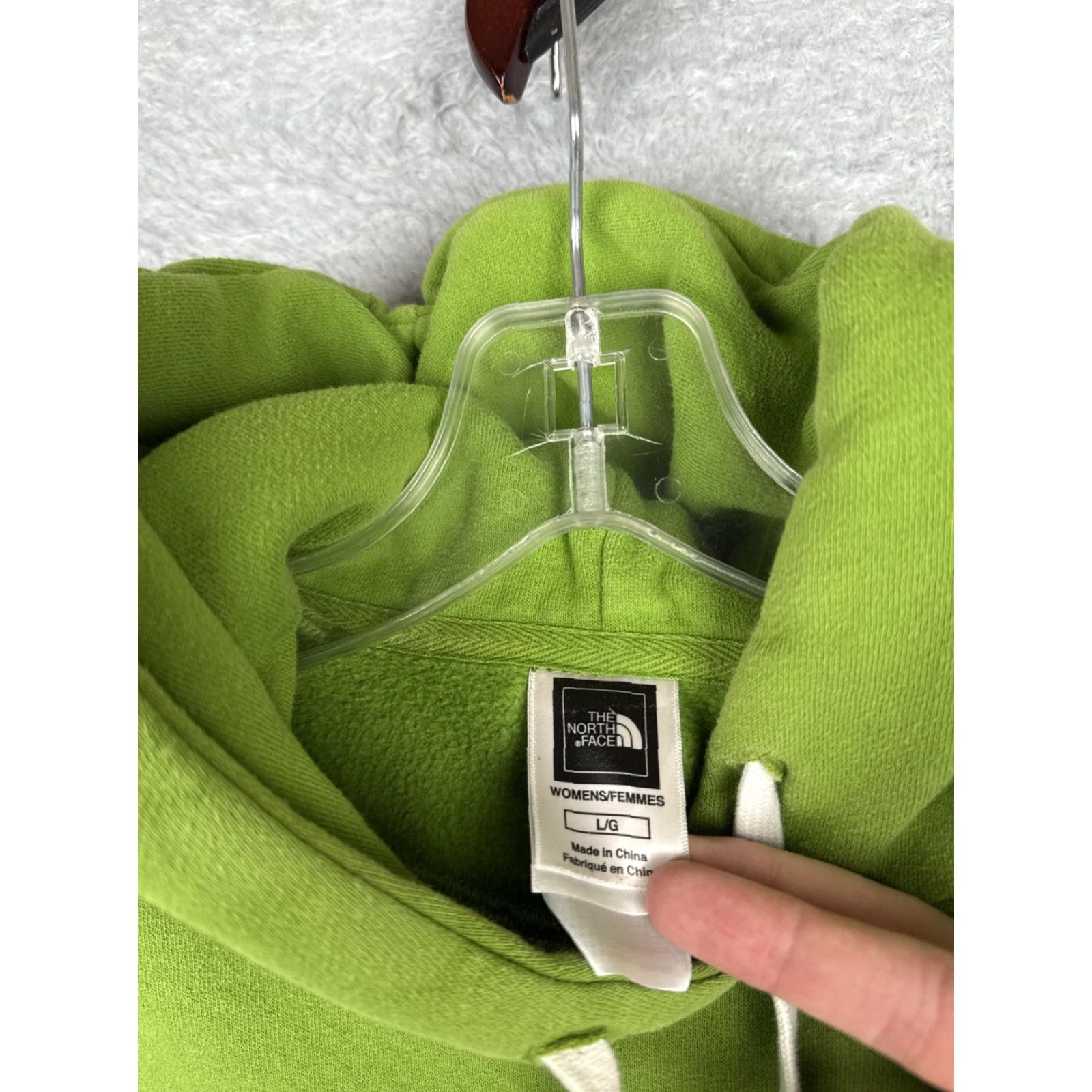 The North Face The North Face Hoodie Womens Large Green Pullover Logo Sweatshirt Fabric Hooded Pockets All Seasons Crew Neck Activewear Size L / US 10 / IT 46 - 7 Thumbnail